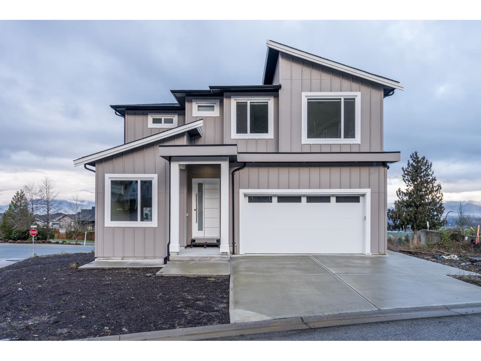 8202 NIXON ROAD, Eastern Hillsides