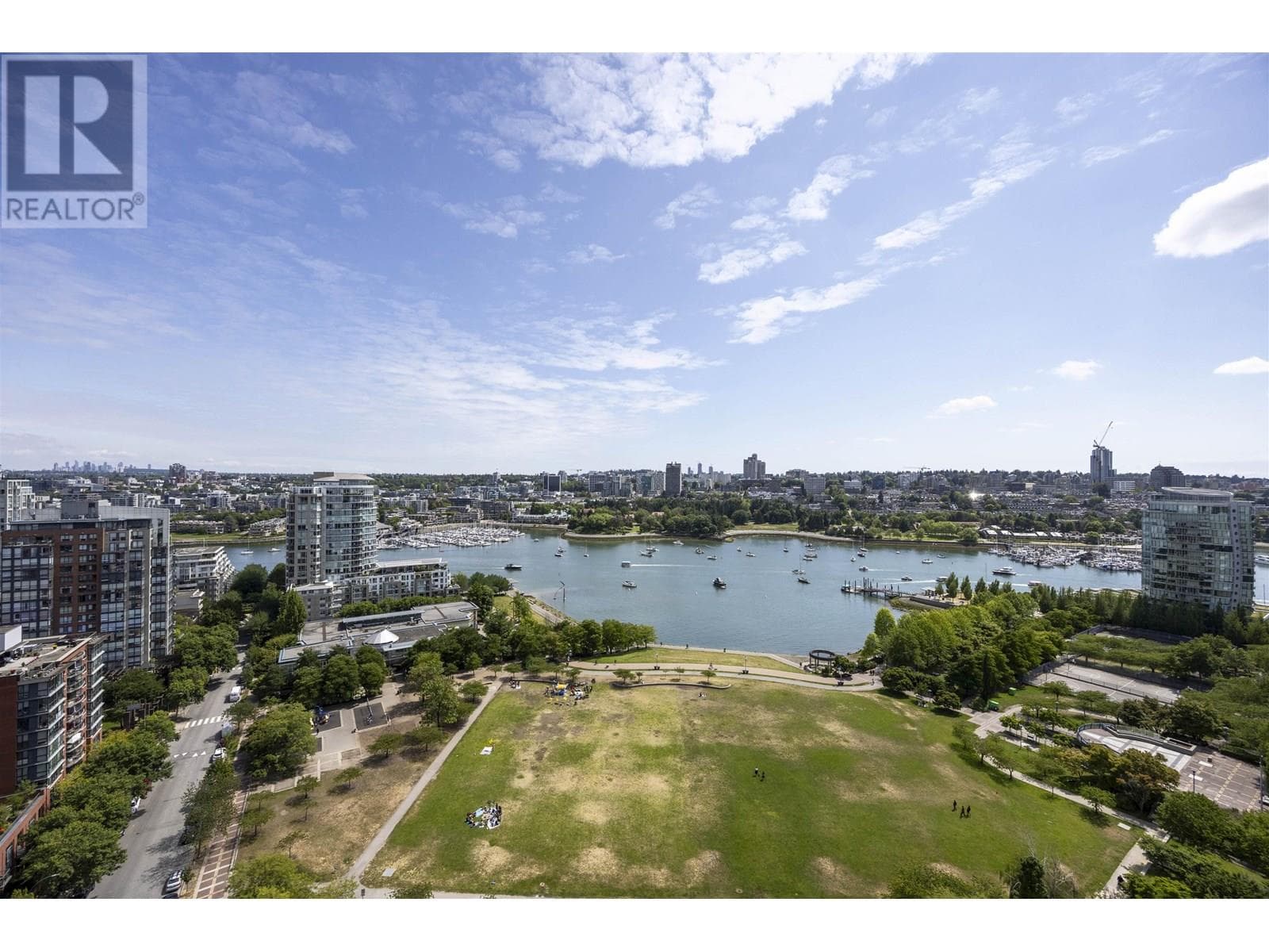 2505 388 DRAKE STREET