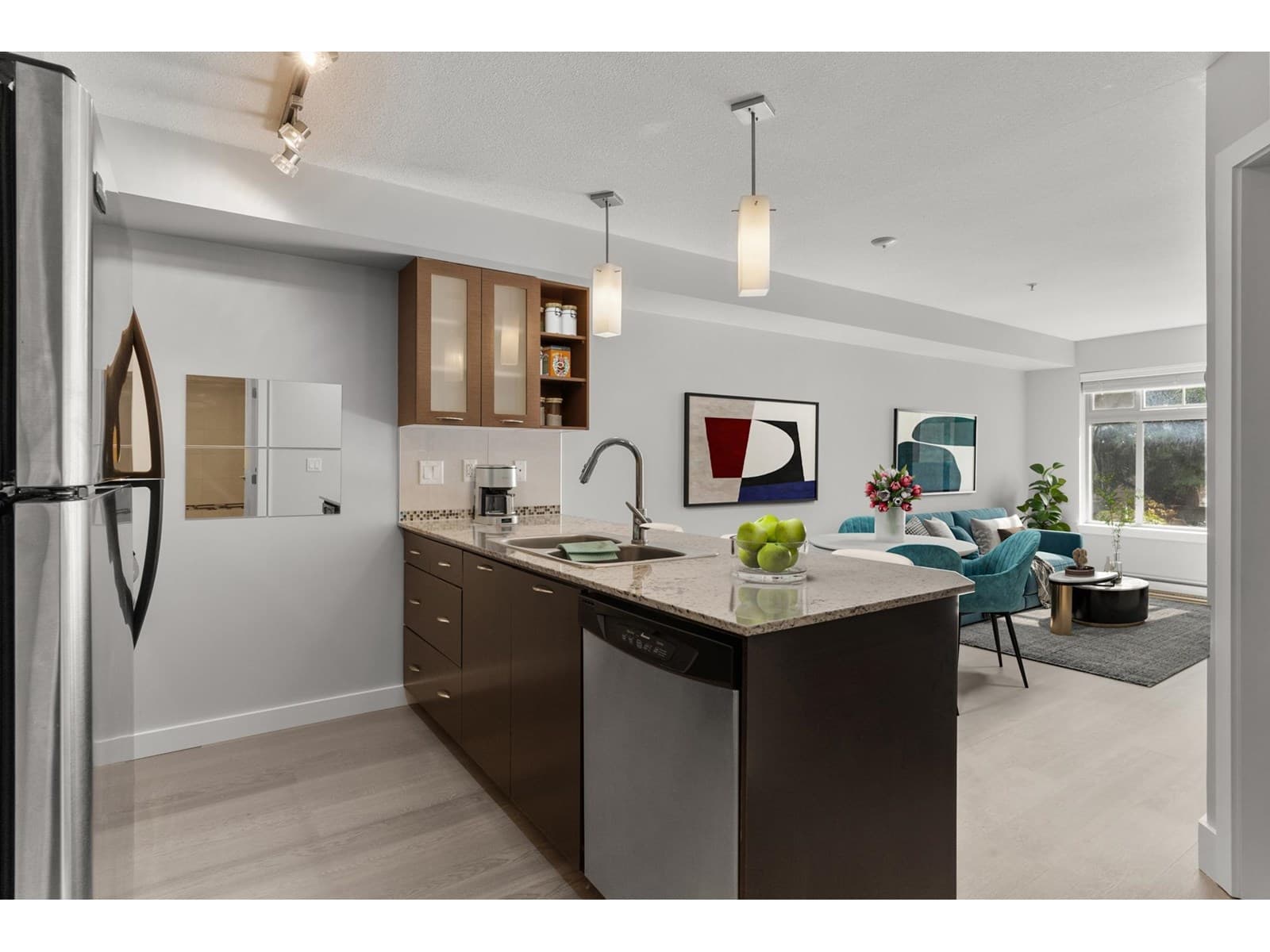 210 2233 MCKENZIE ROAD