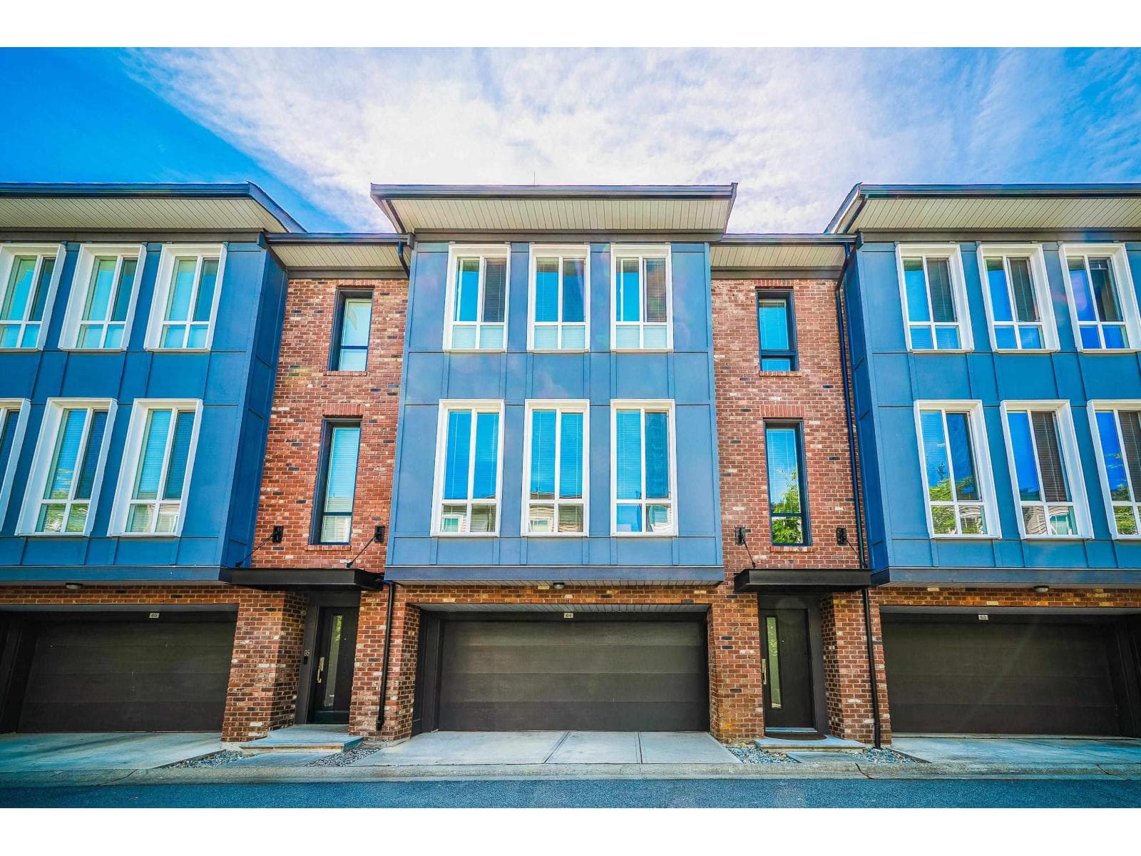 64 15828 27TH AVENUE