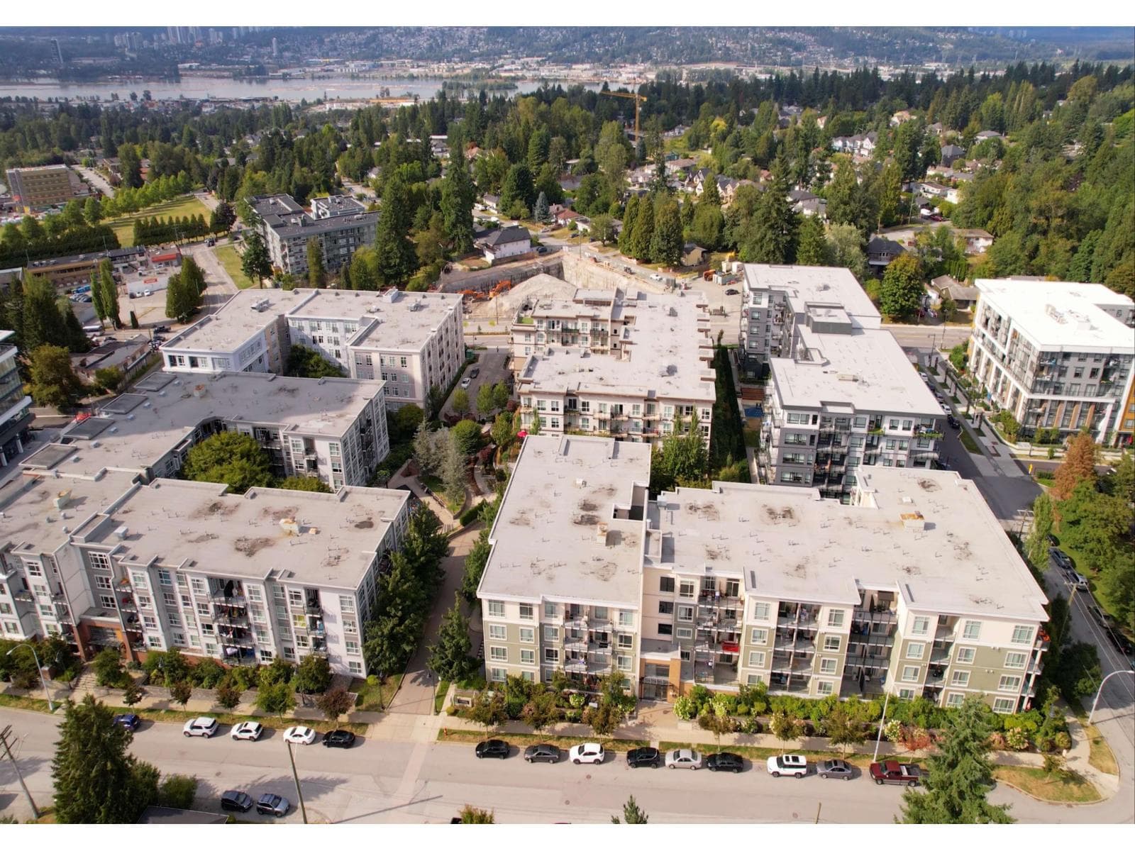 503 13768 108 AVENUE