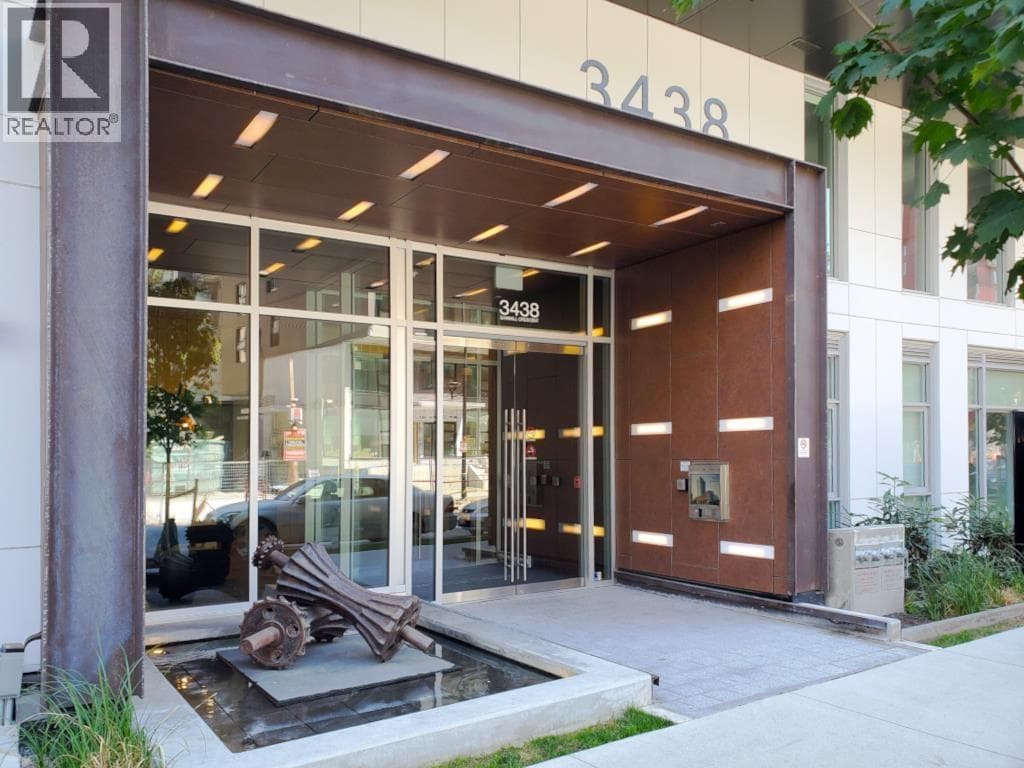 507 3438 SAWMILL CRESCENT