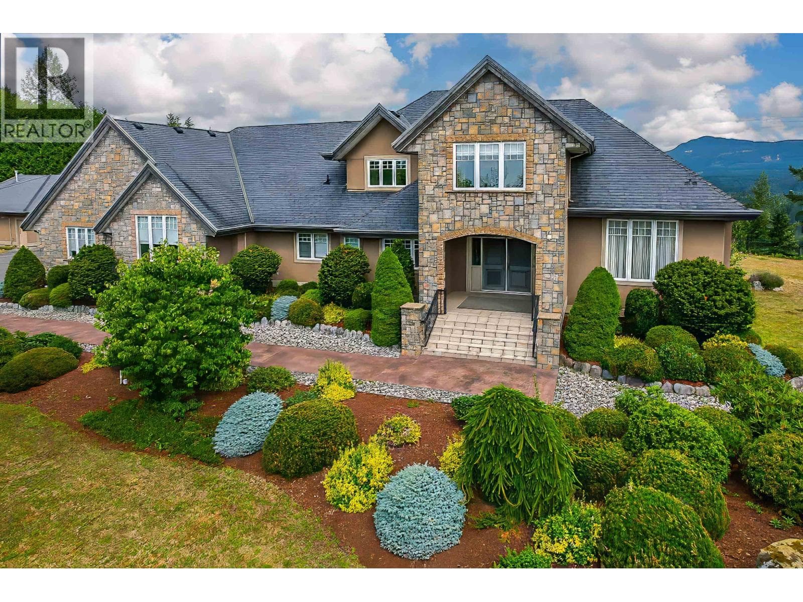 10270 ROLLEY CRESCENT