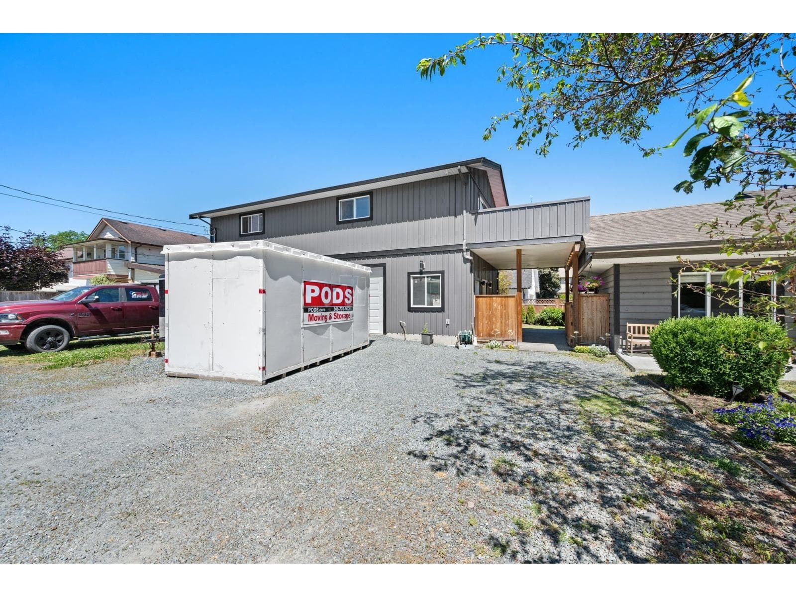10141 GILLANDERS ROAD, East Chilliwack
