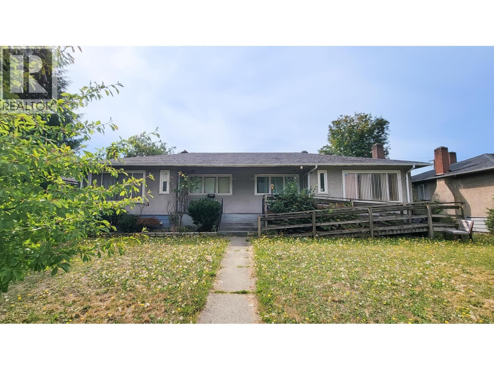 2576 S GRANDVIEW HIGHWAY