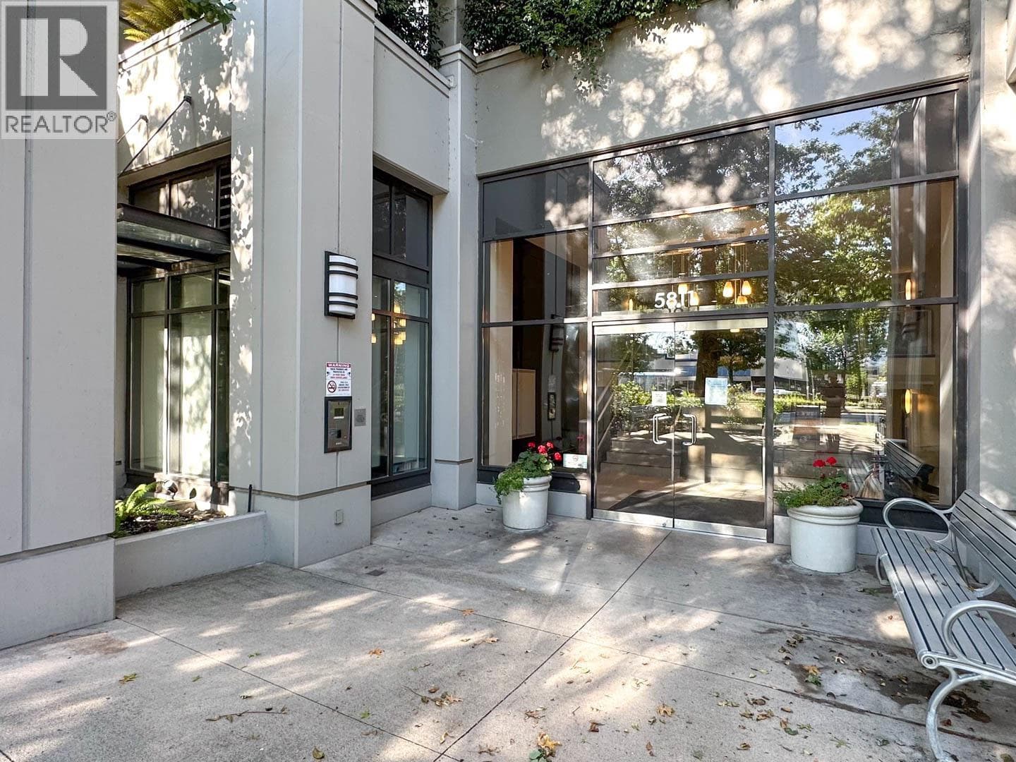 1802 5811 NO. 3 ROAD