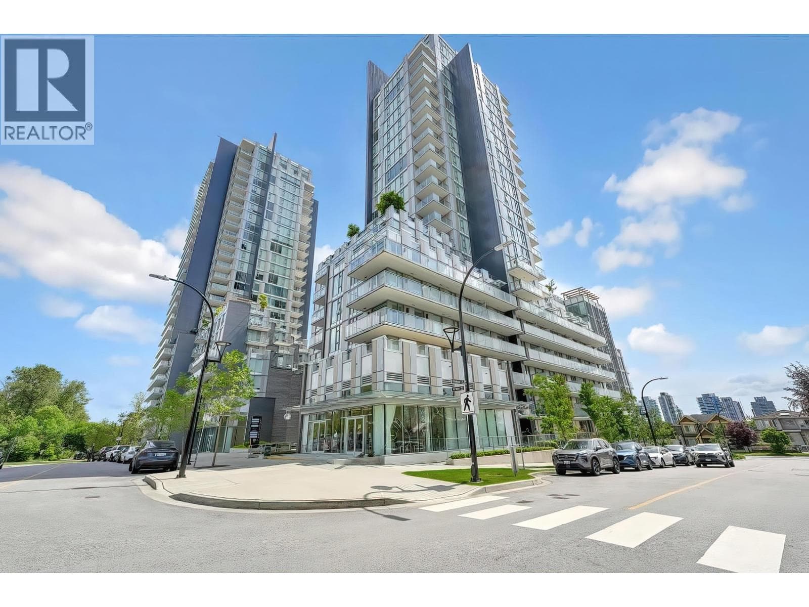 708 7418 PAULSON STREET