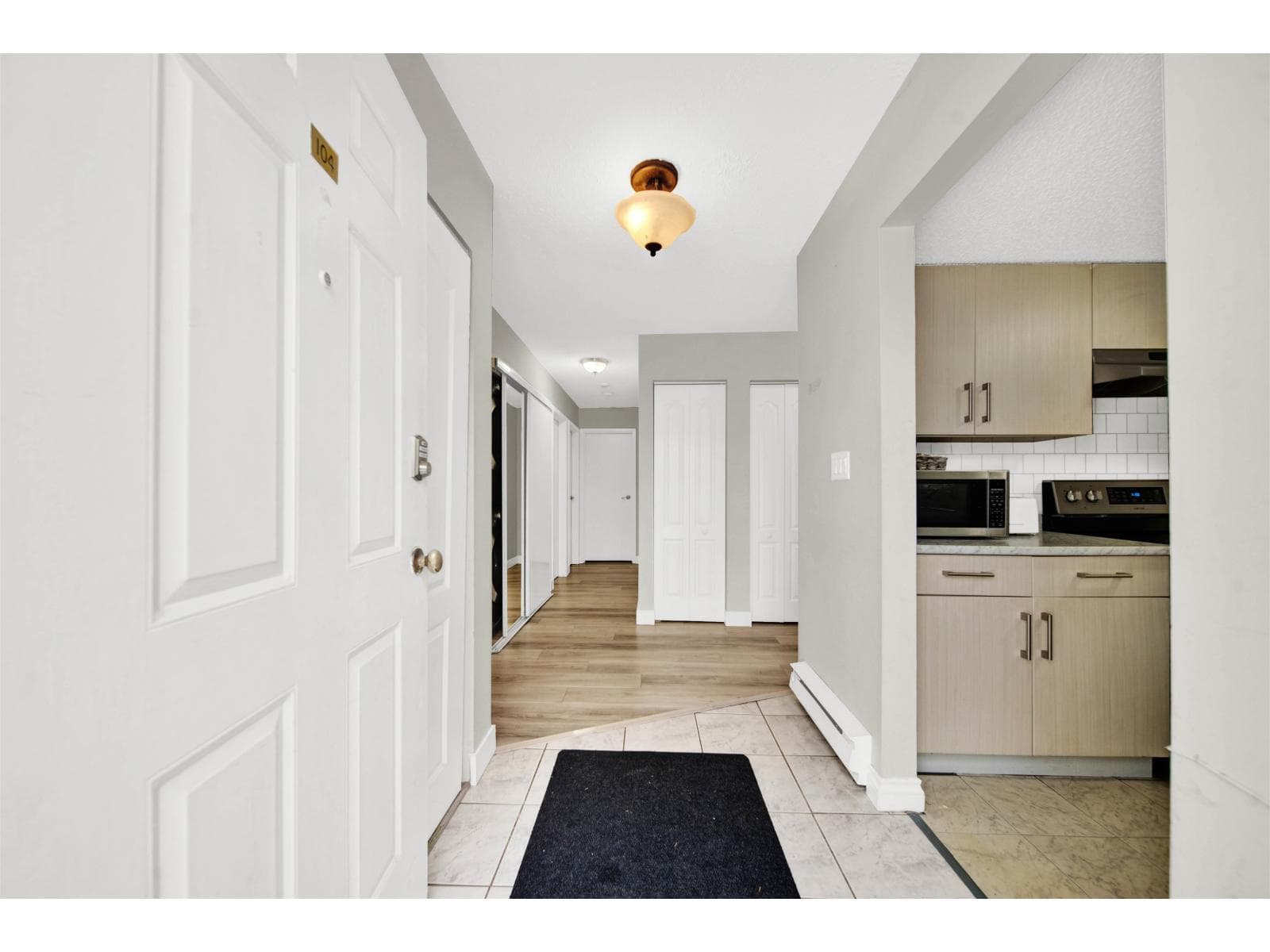 104 13275 70B AVENUE