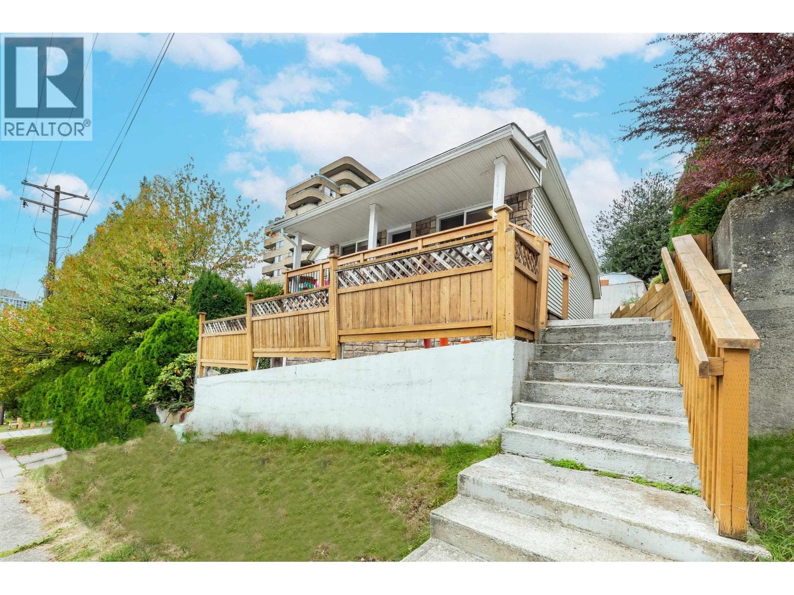 1011 AUCKLAND STREET