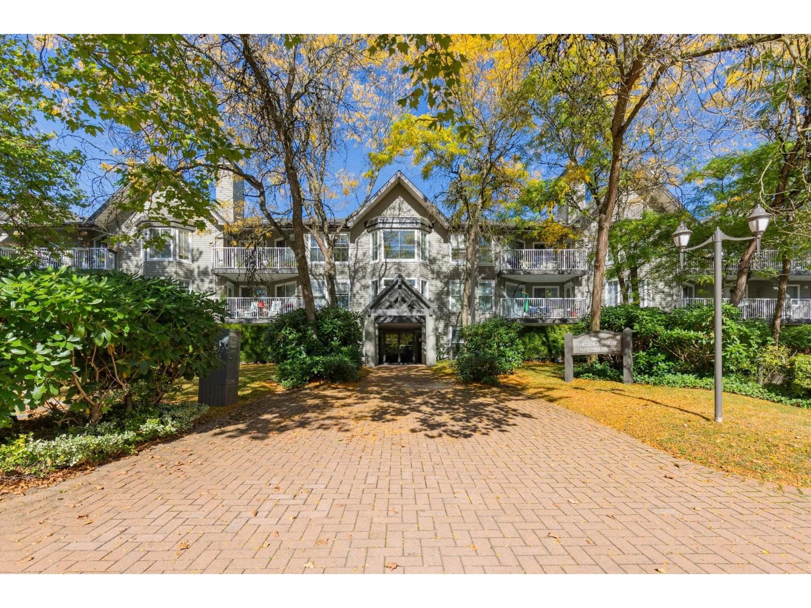 318 15110 108 AVENUE