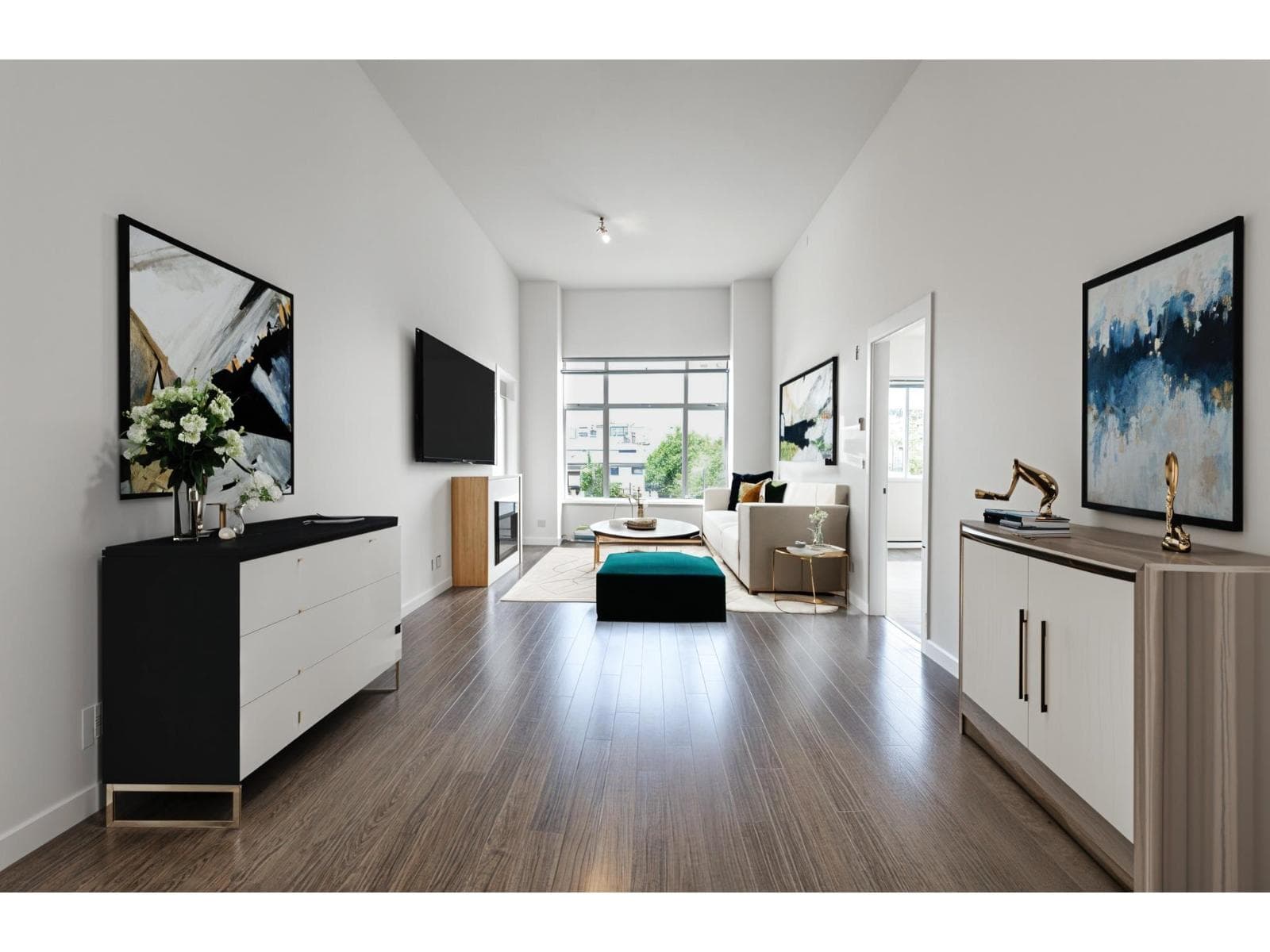 401 2943 NELSON PLACE