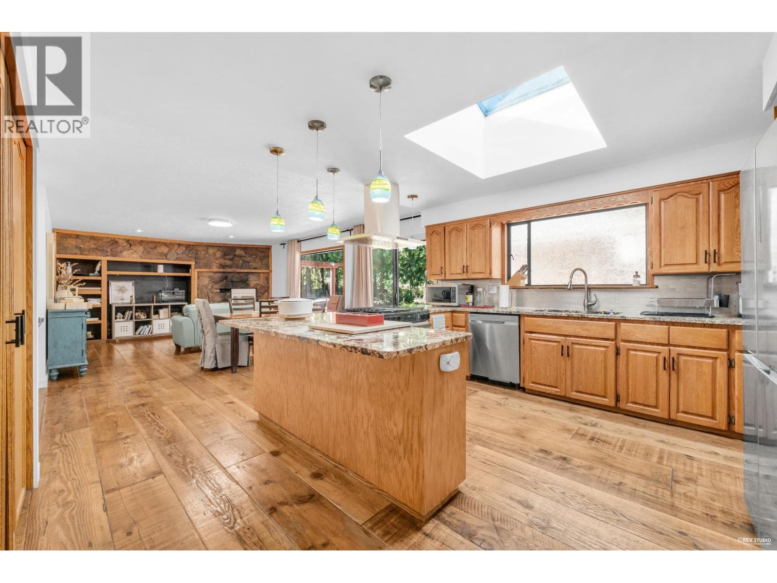 12643 GARIBALDI STREET