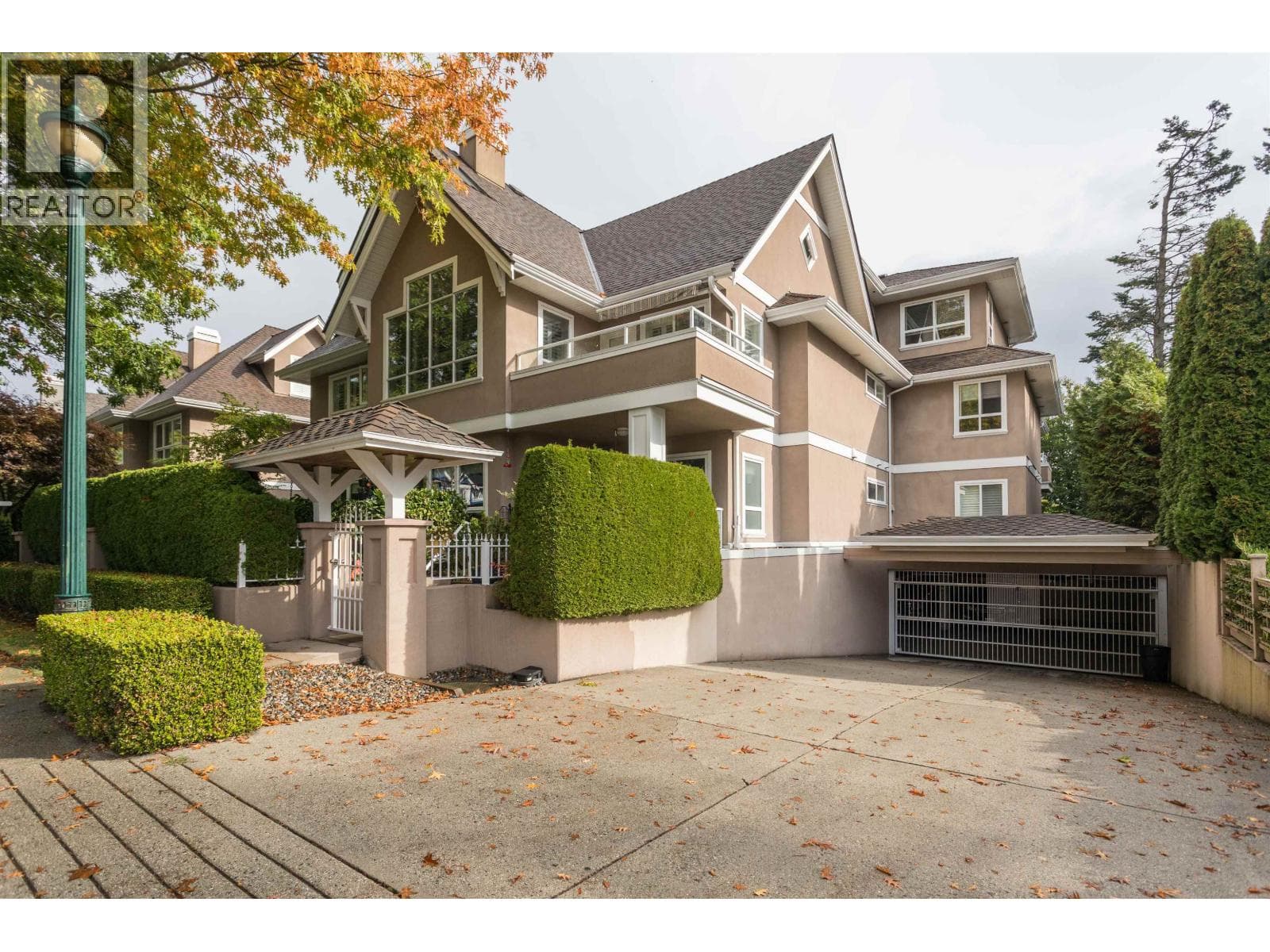 202 1250 55TH STREET