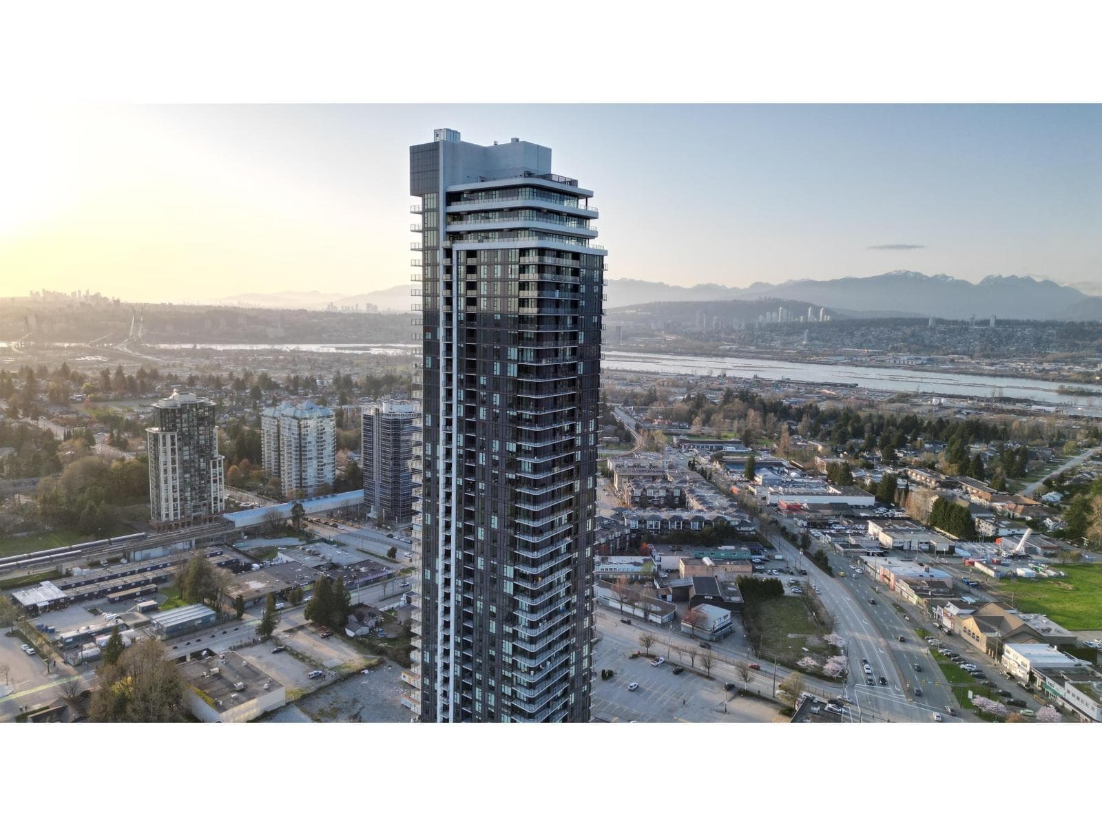 3506 10750 135A STREET