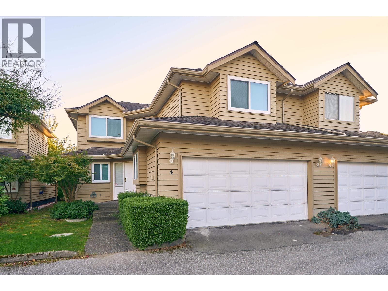 4 9700 BLUNDELL ROAD