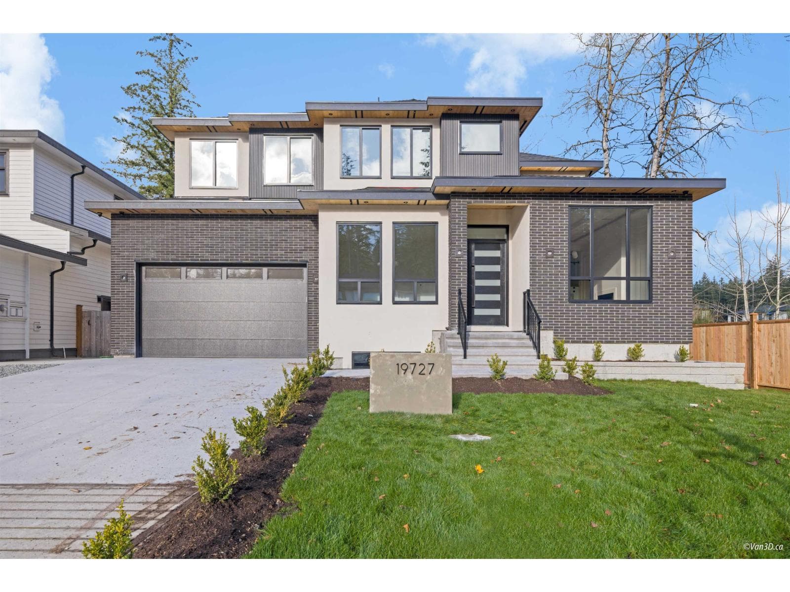 19727 31B AVENUE