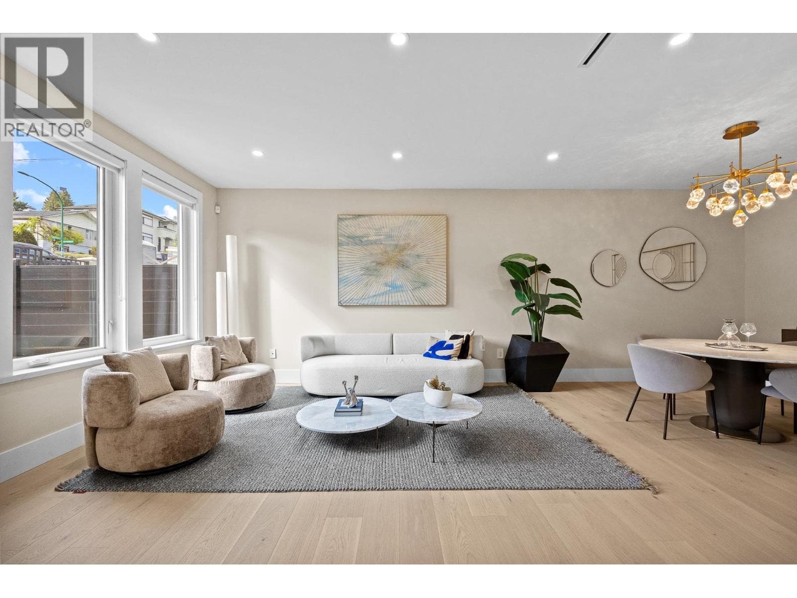 1 5115 BUXTON STREET