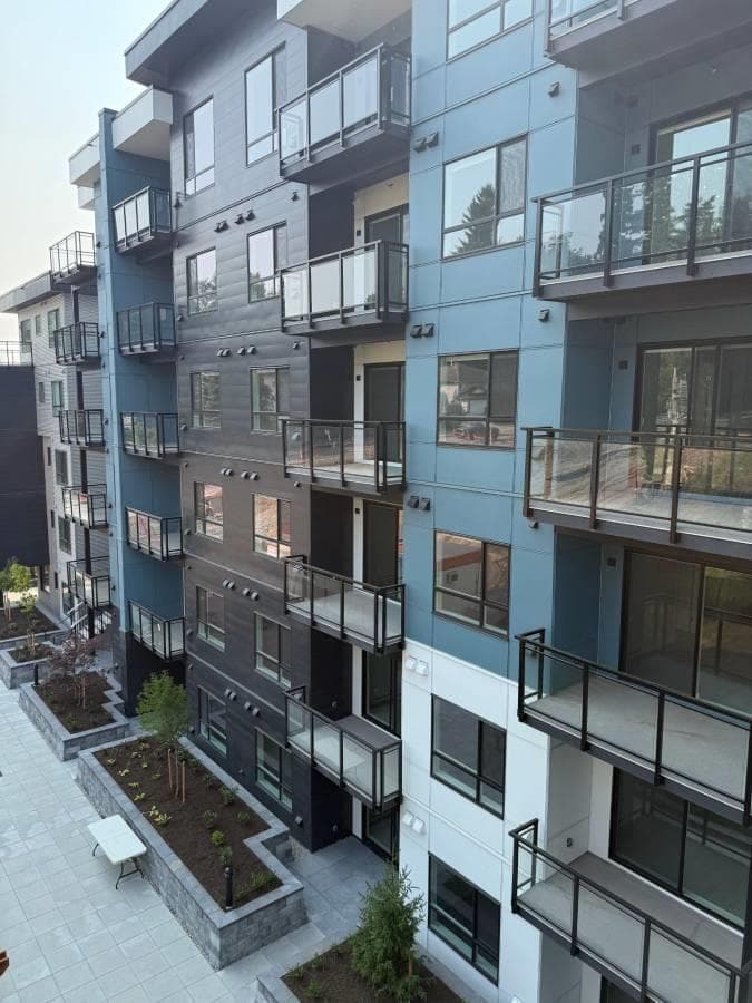 511 33886 PINE STREET