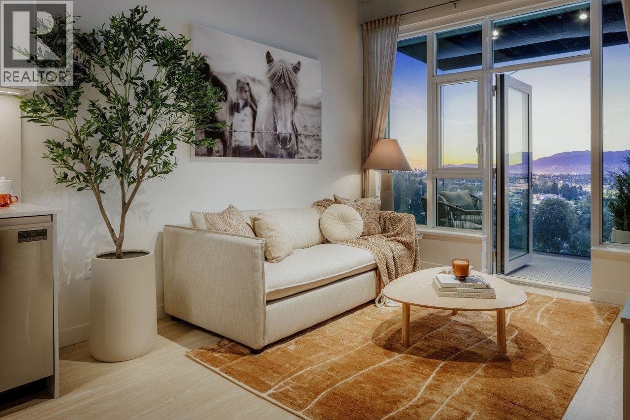 308 3633 WILLINGDON AVENUE