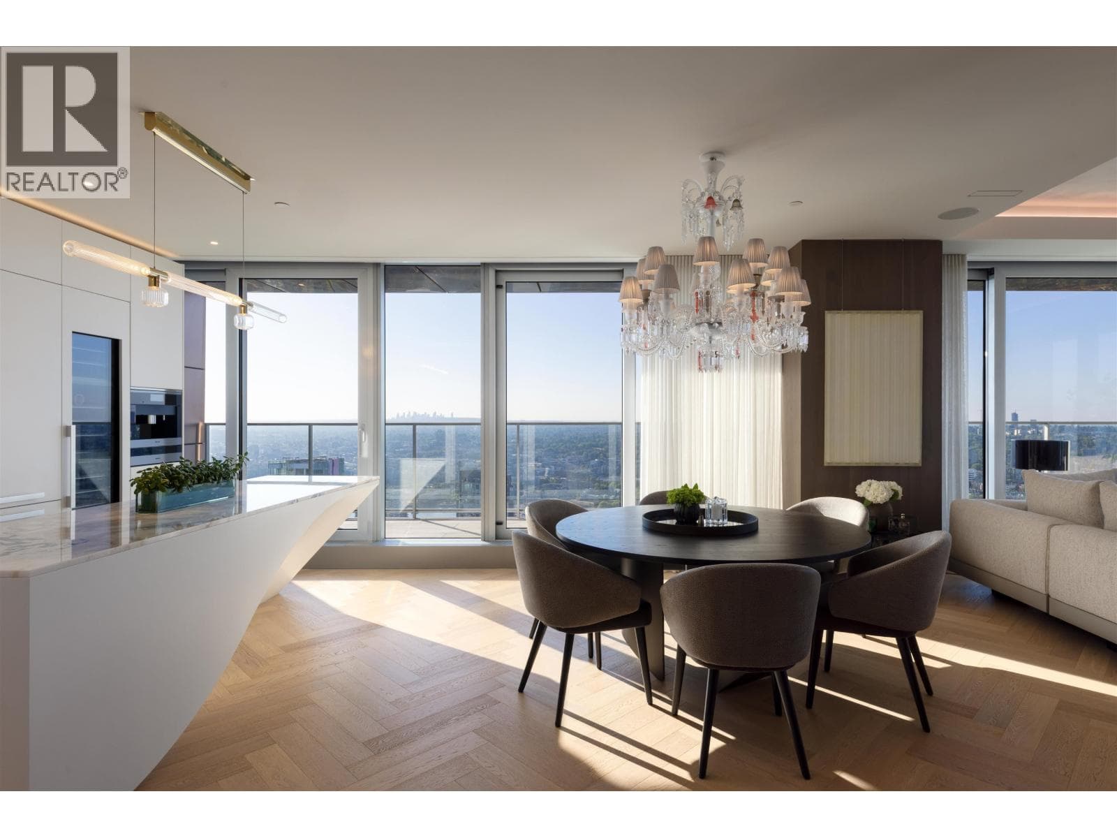 PH1 1480 HOWE STREET