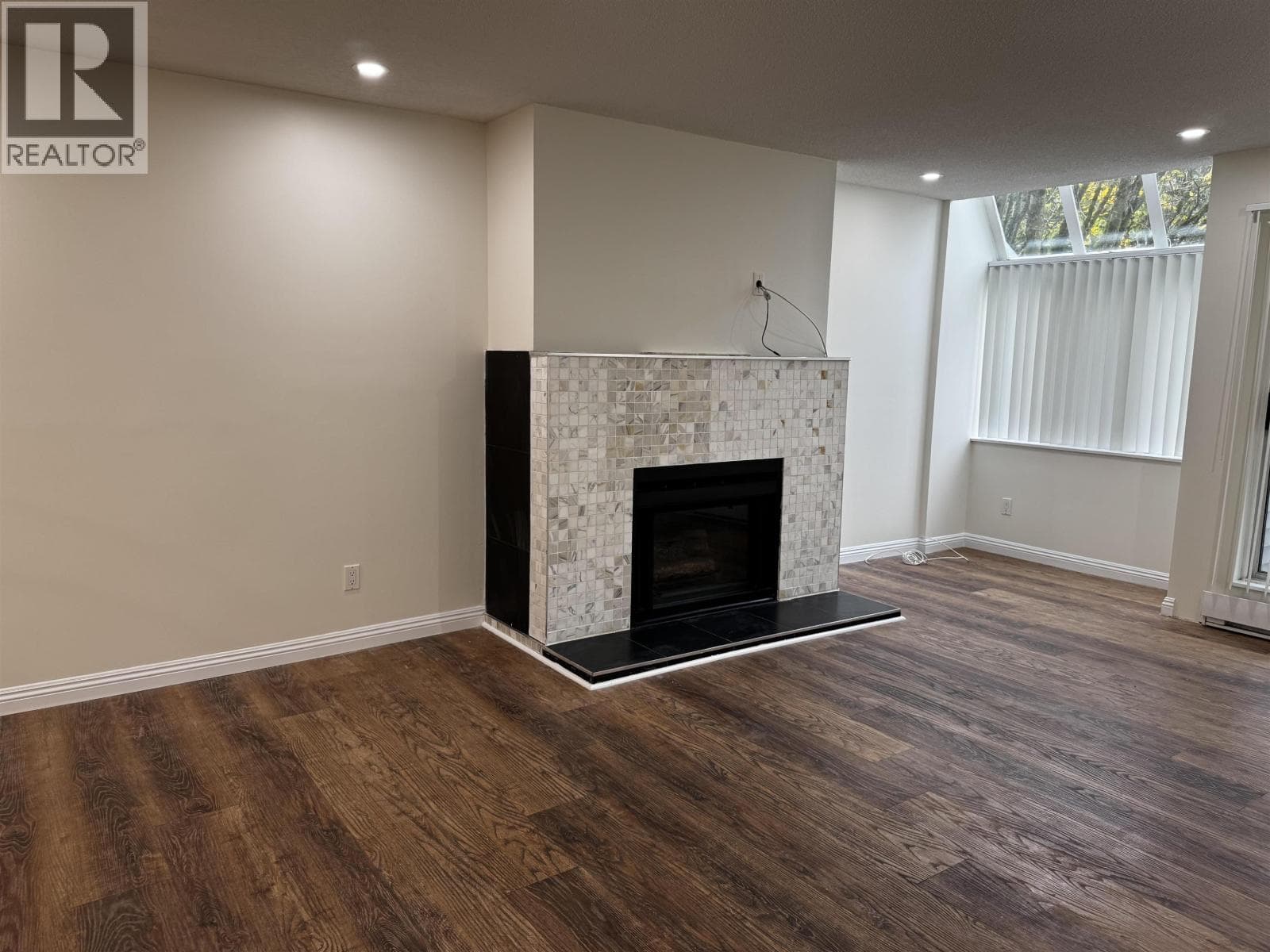 110 7431 BLUNDELL ROAD