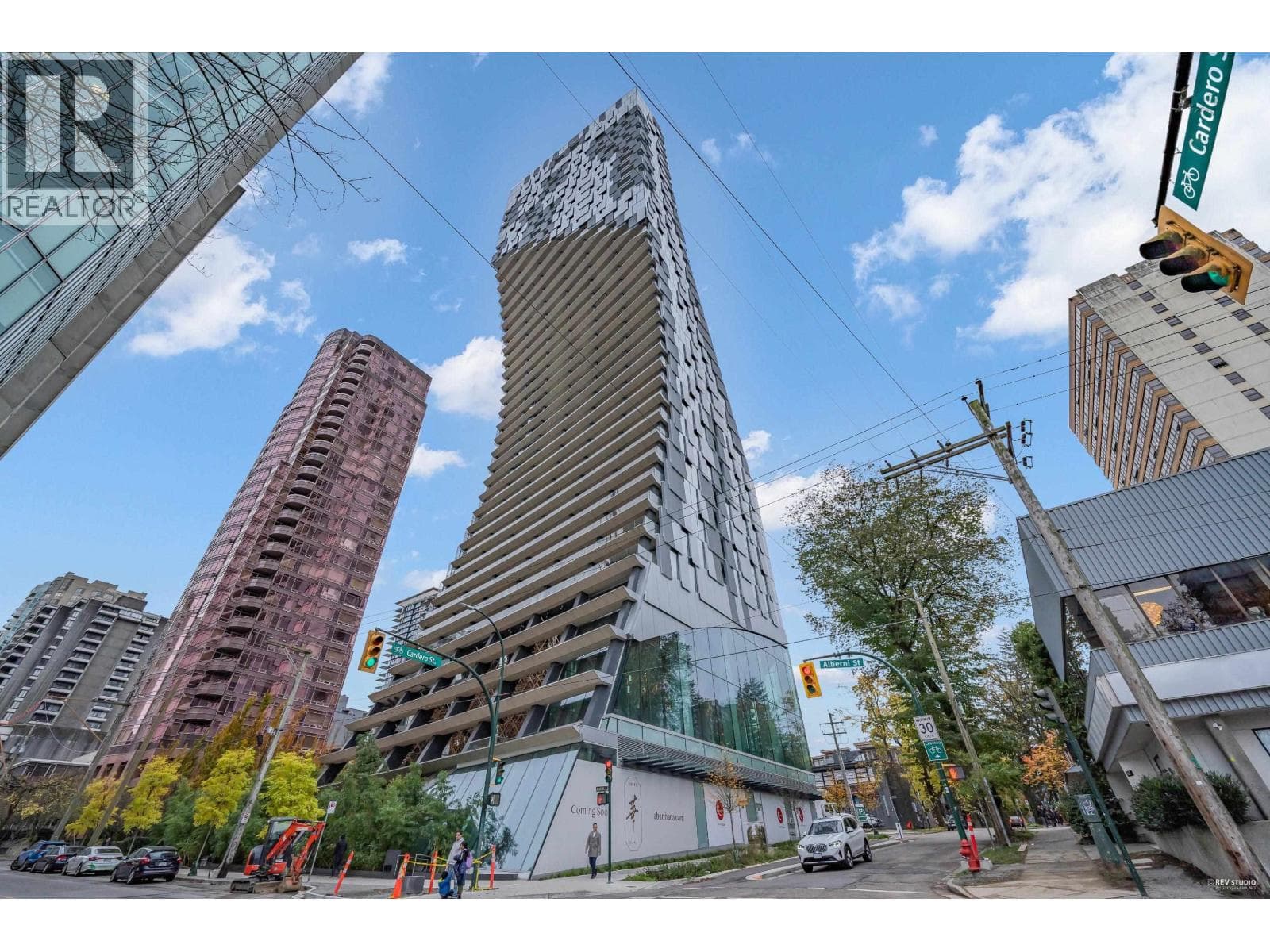 804 1568 ALBERNI STREET