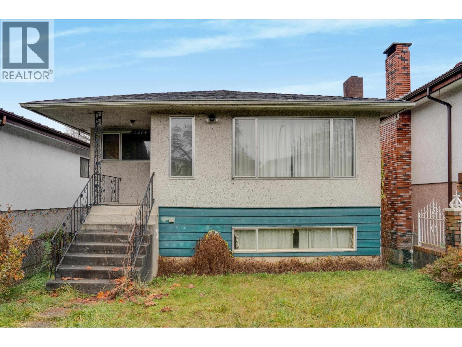 5284 SLOCAN STREET