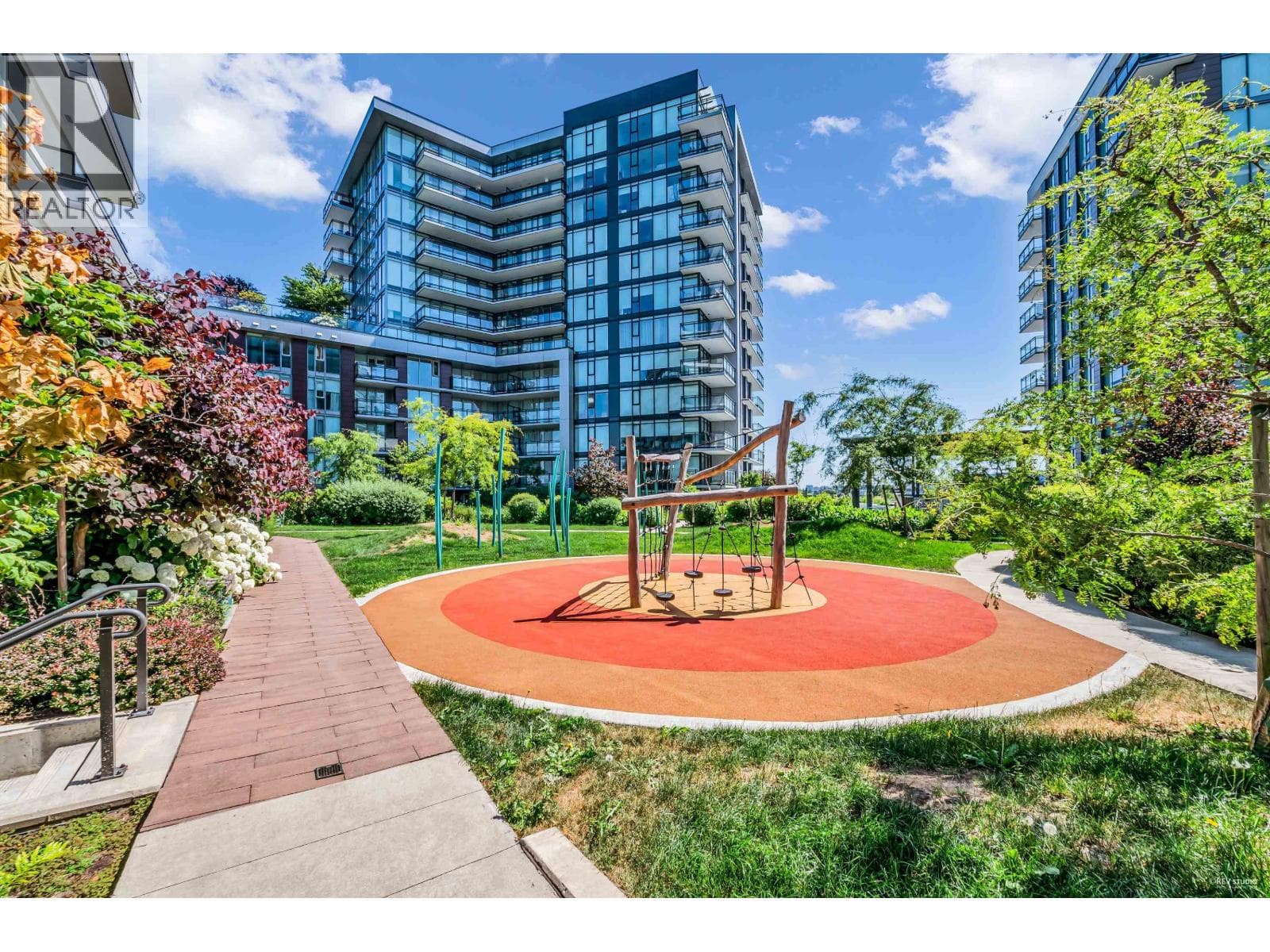 1303 3280 CORVETTE WAY