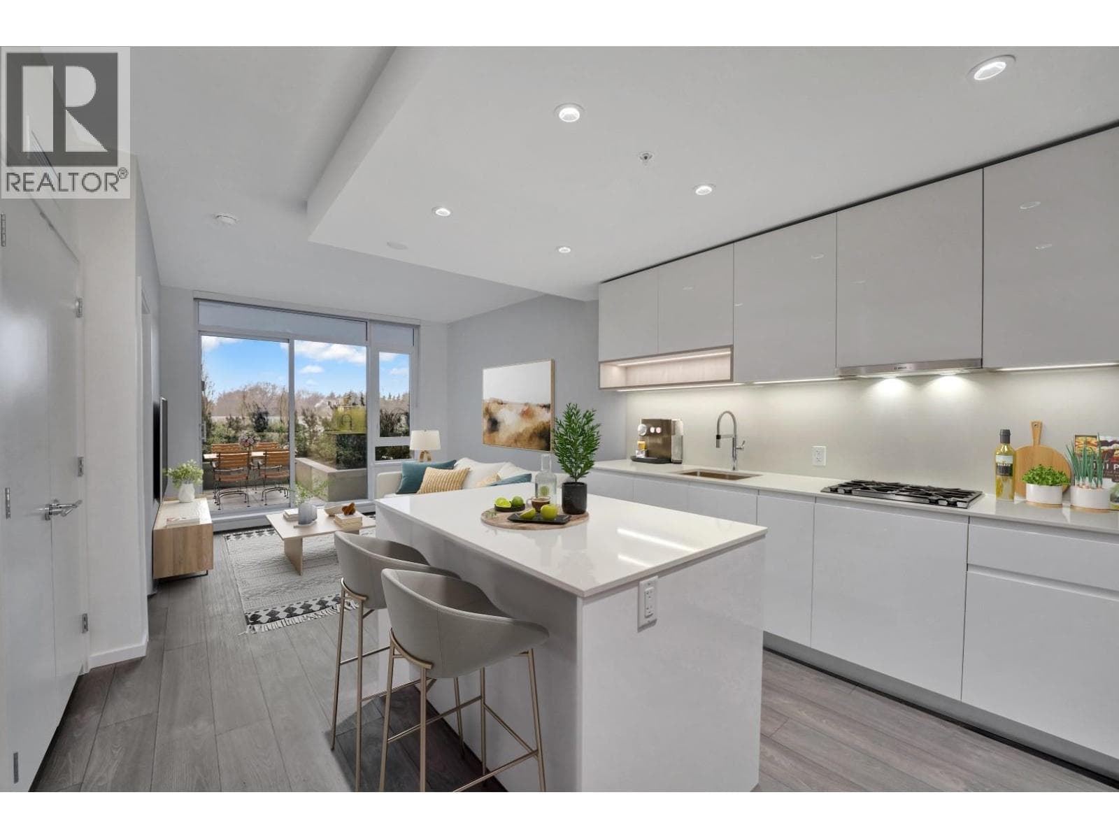 404 6200 MINORU BOULEVARD