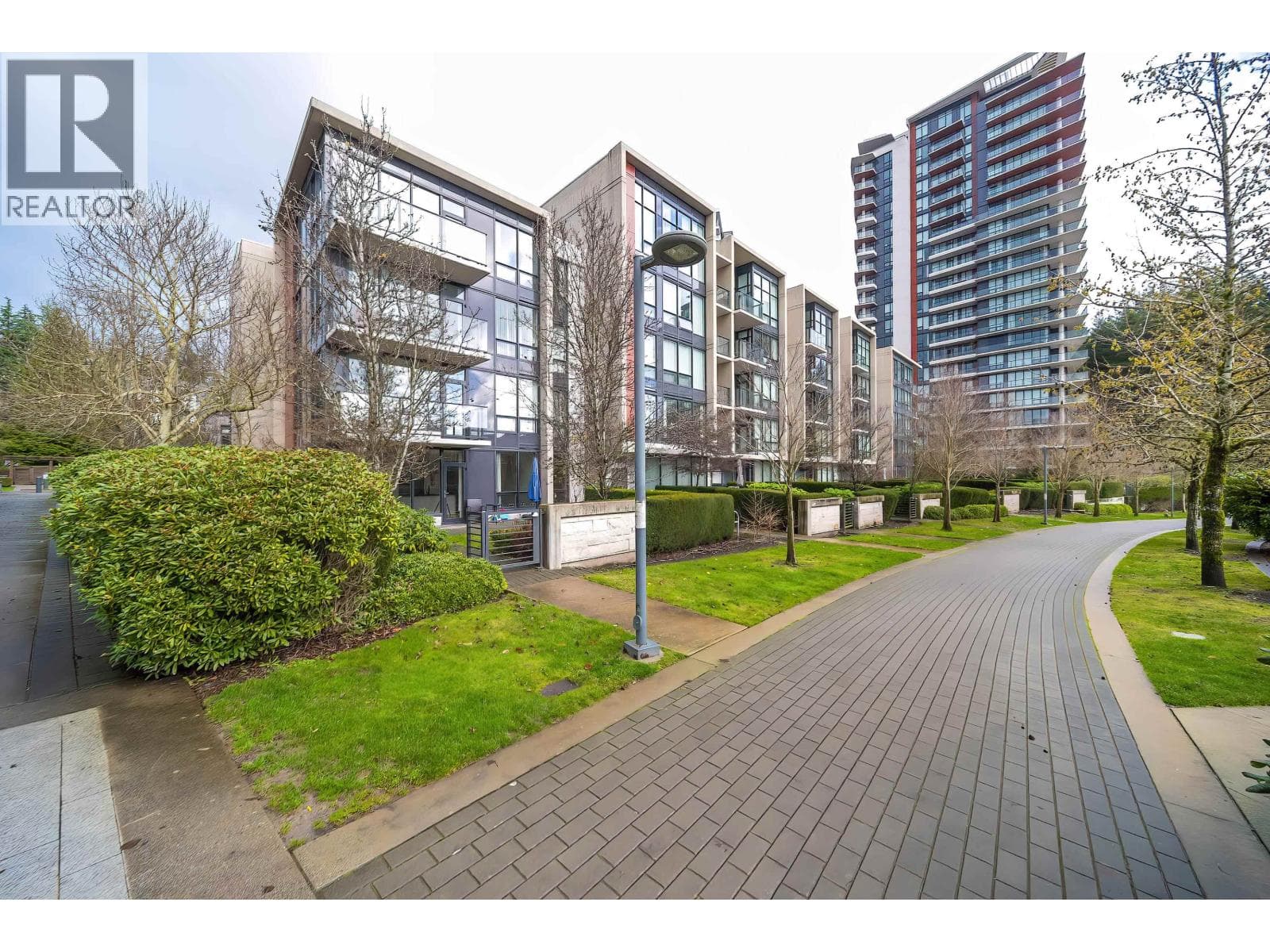 107 5638 BIRNEY AVENUE