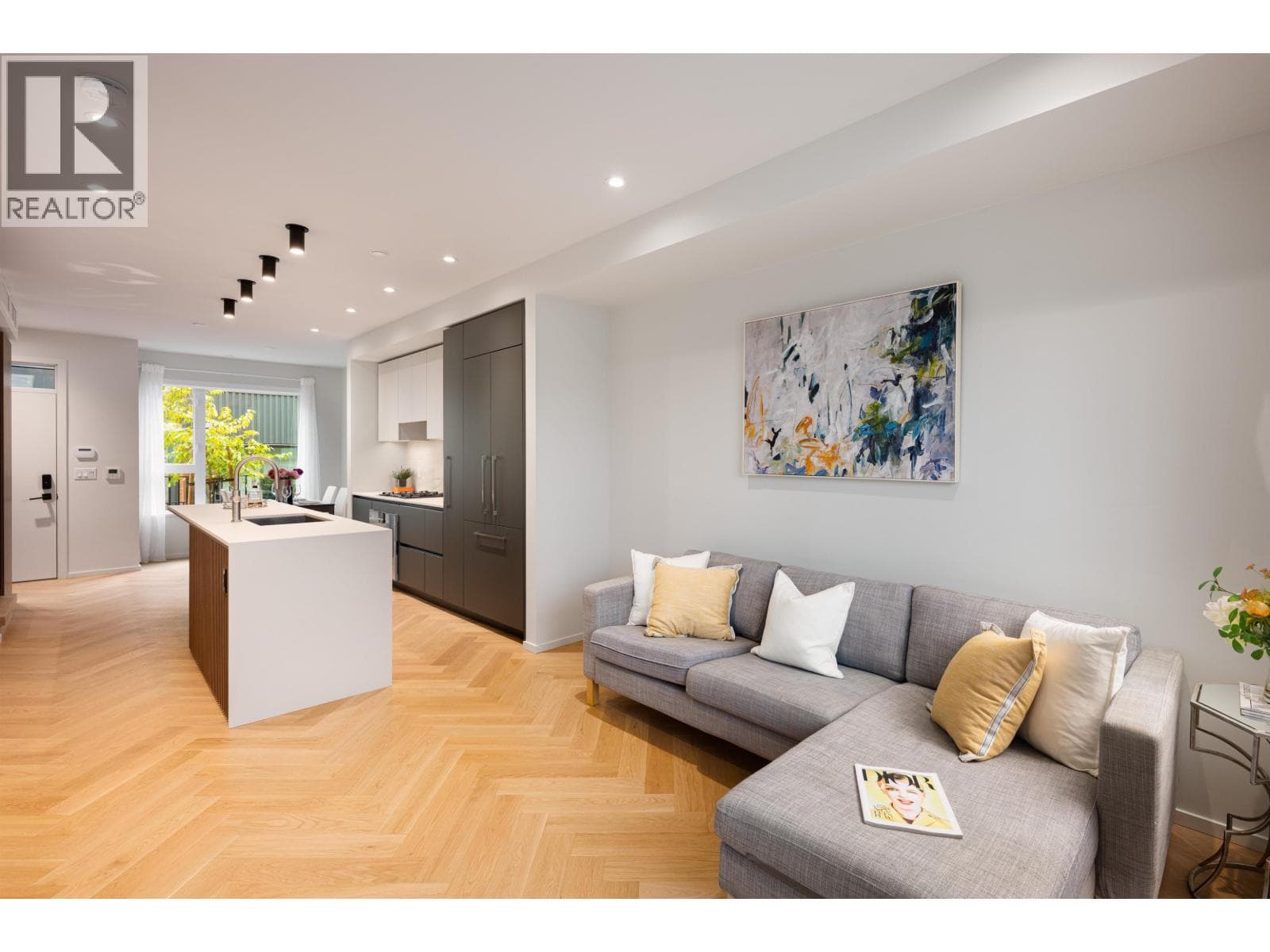 173 805 W 49TH AVENUE