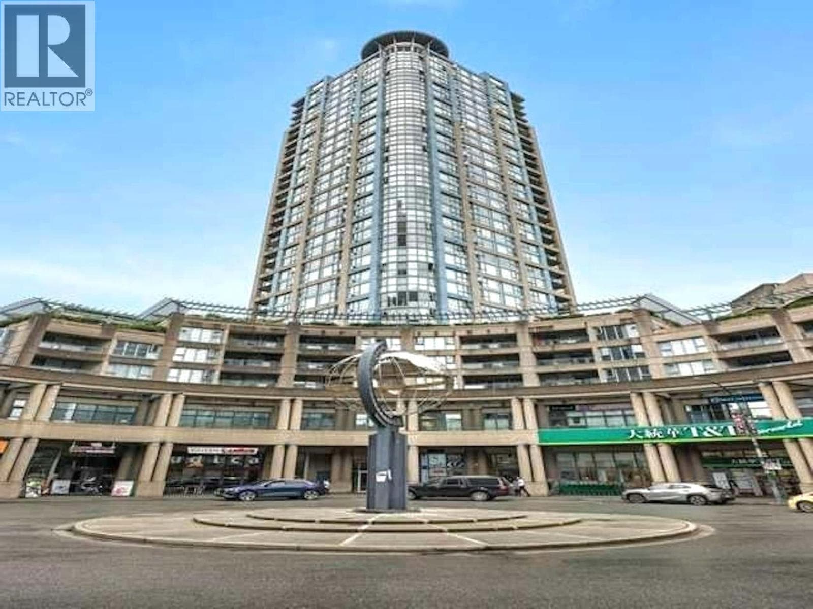 1101 183 KEEFER PLACE