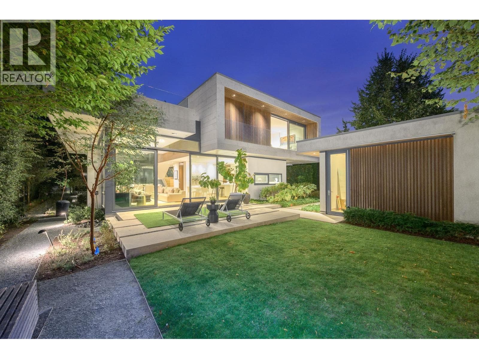 4988 CHANCELLOR BOULEVARD