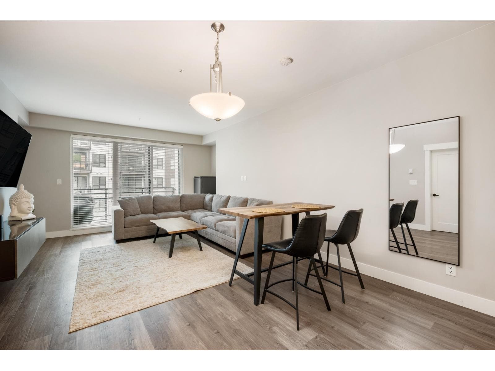 B308 20838 78B AVENUE