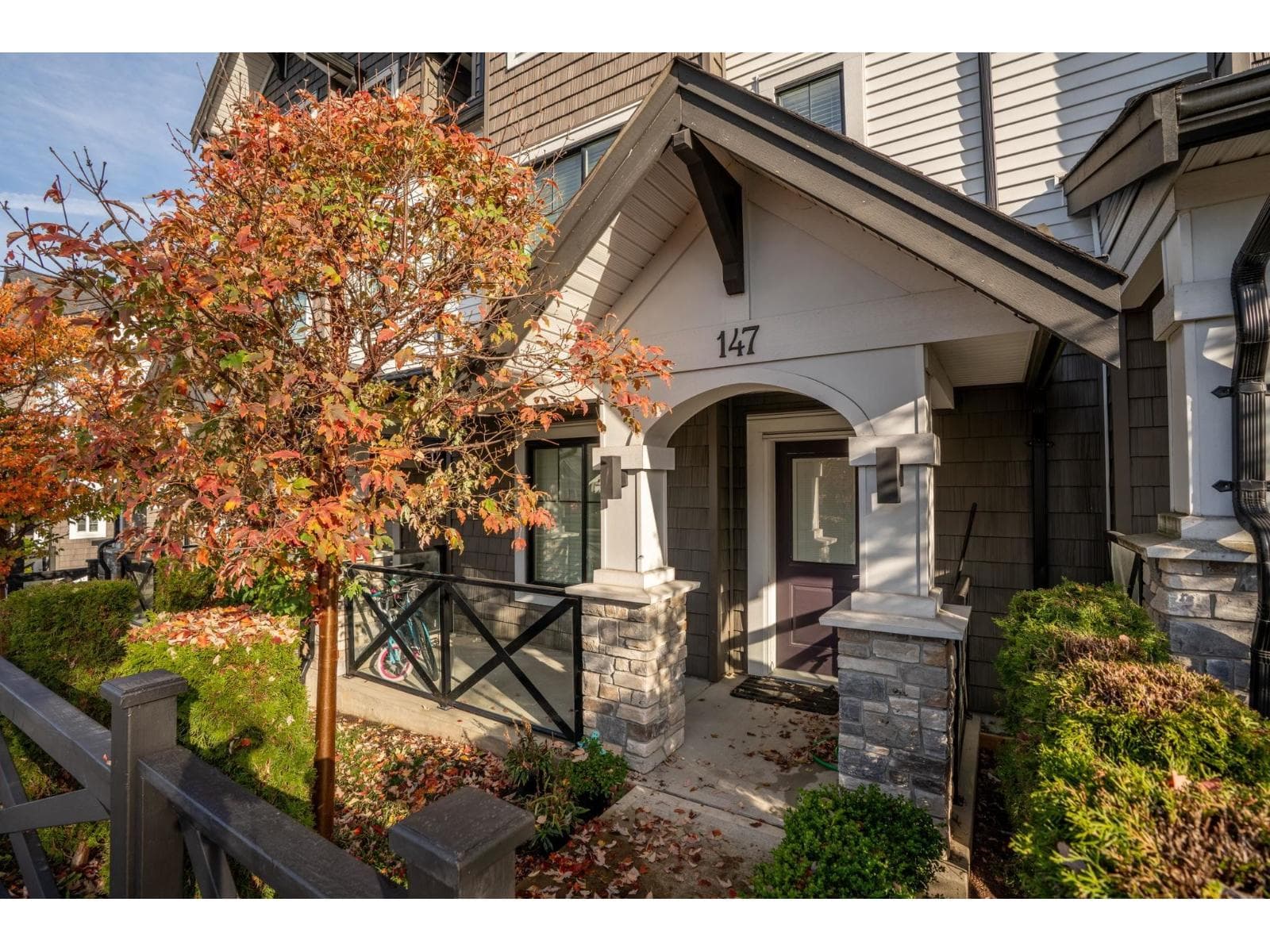 147 6030 142 STREET