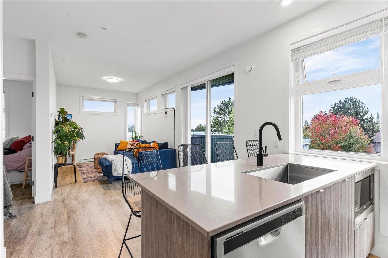 401 32838 LANDEAU PLACE