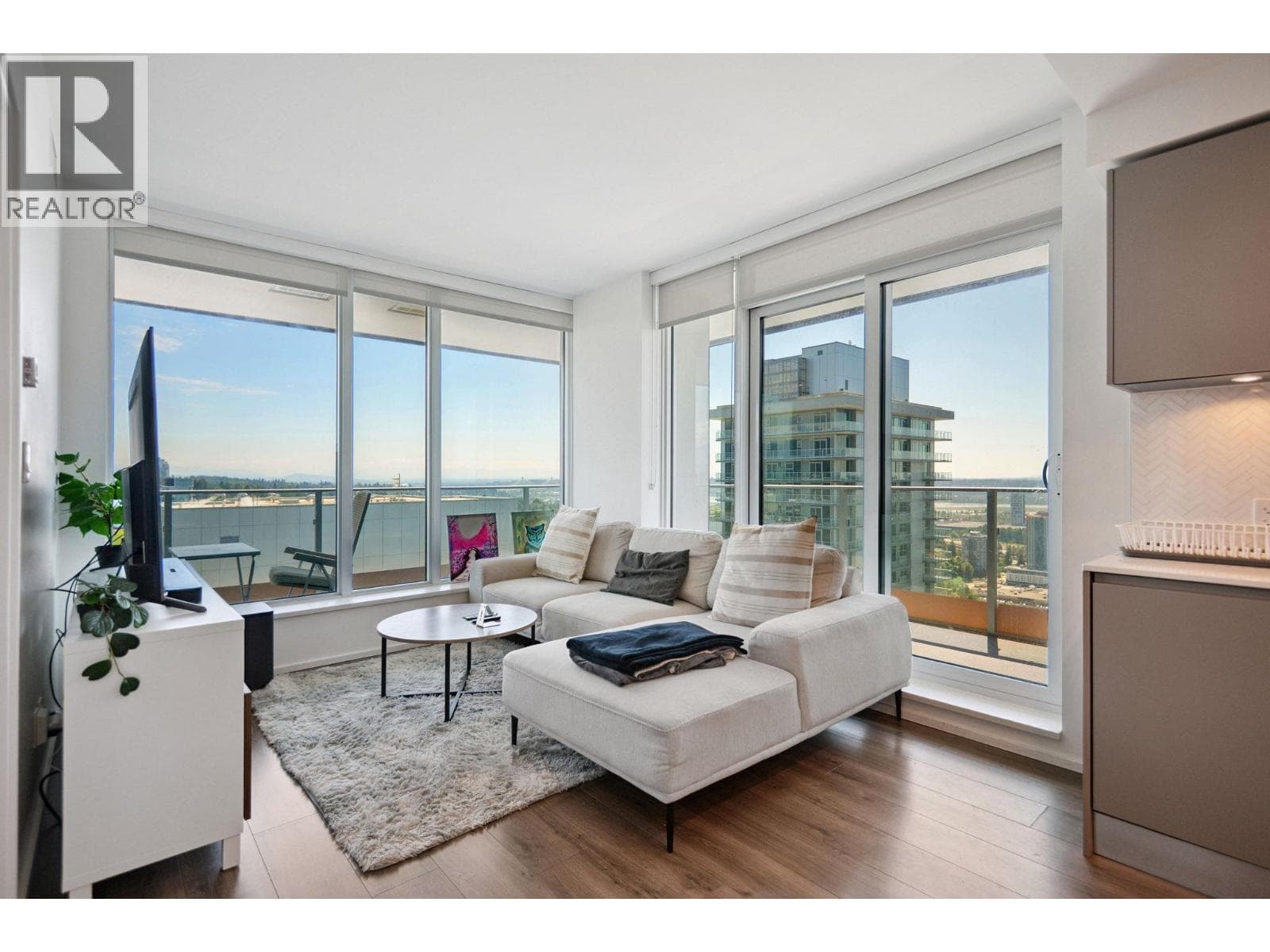 3505 3809 EVERGREEN PLACE