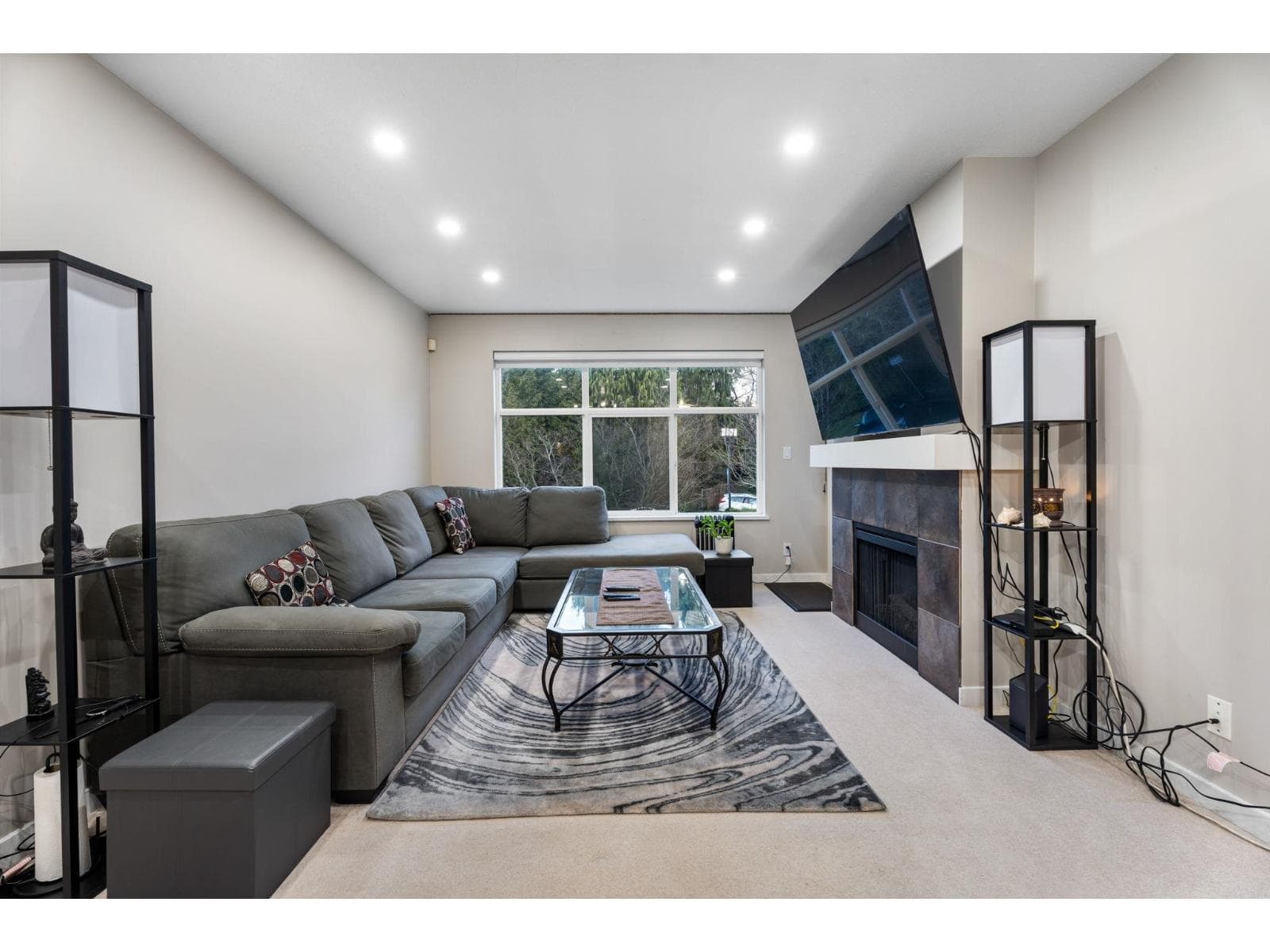 203 14885 105 AVENUE