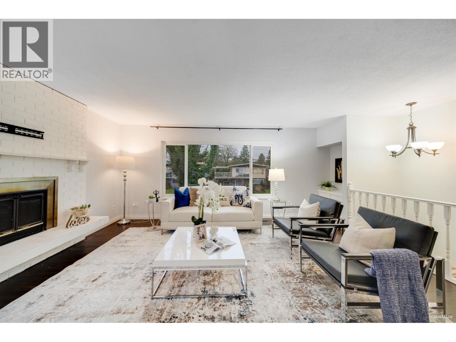 3728 INVERNESS STREET