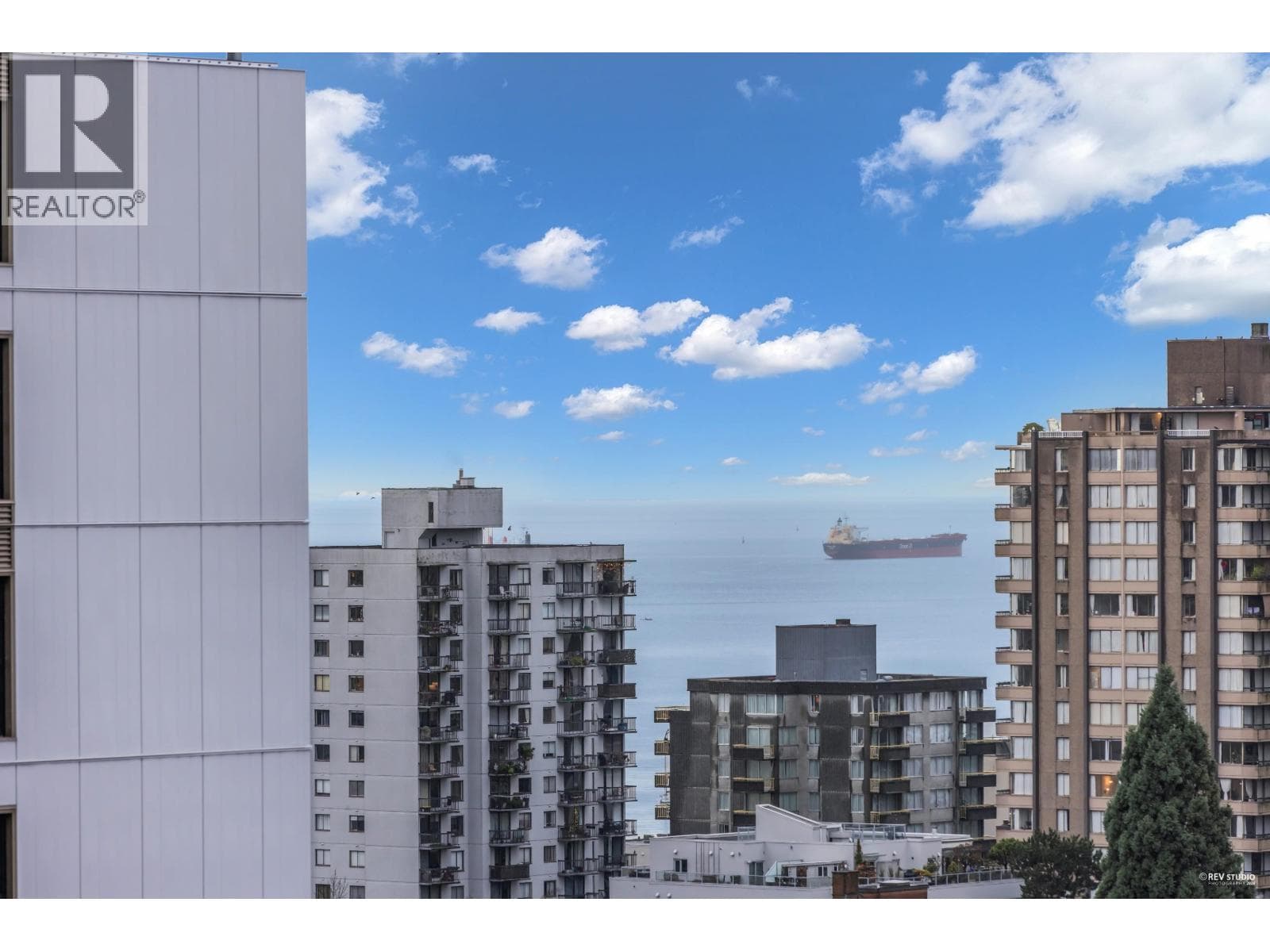 1805 1133 HORNBY STREET