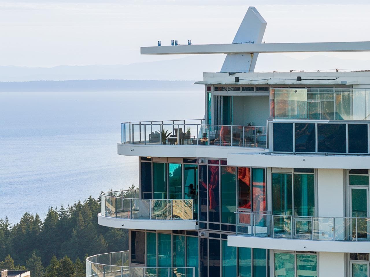 PH 2 1501 FOSTER STREET