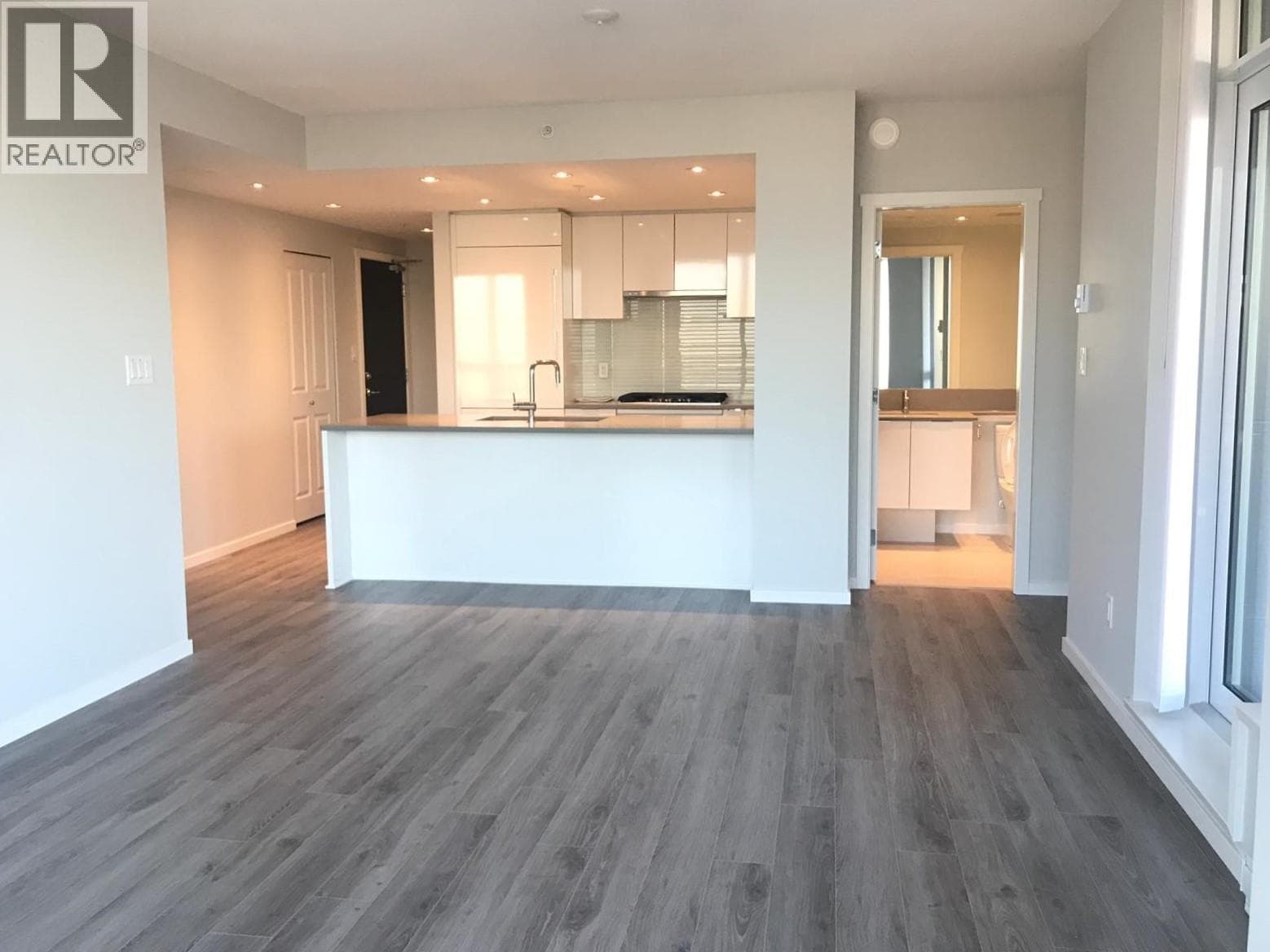 30xx 6636 DUNBLANE AVENUE