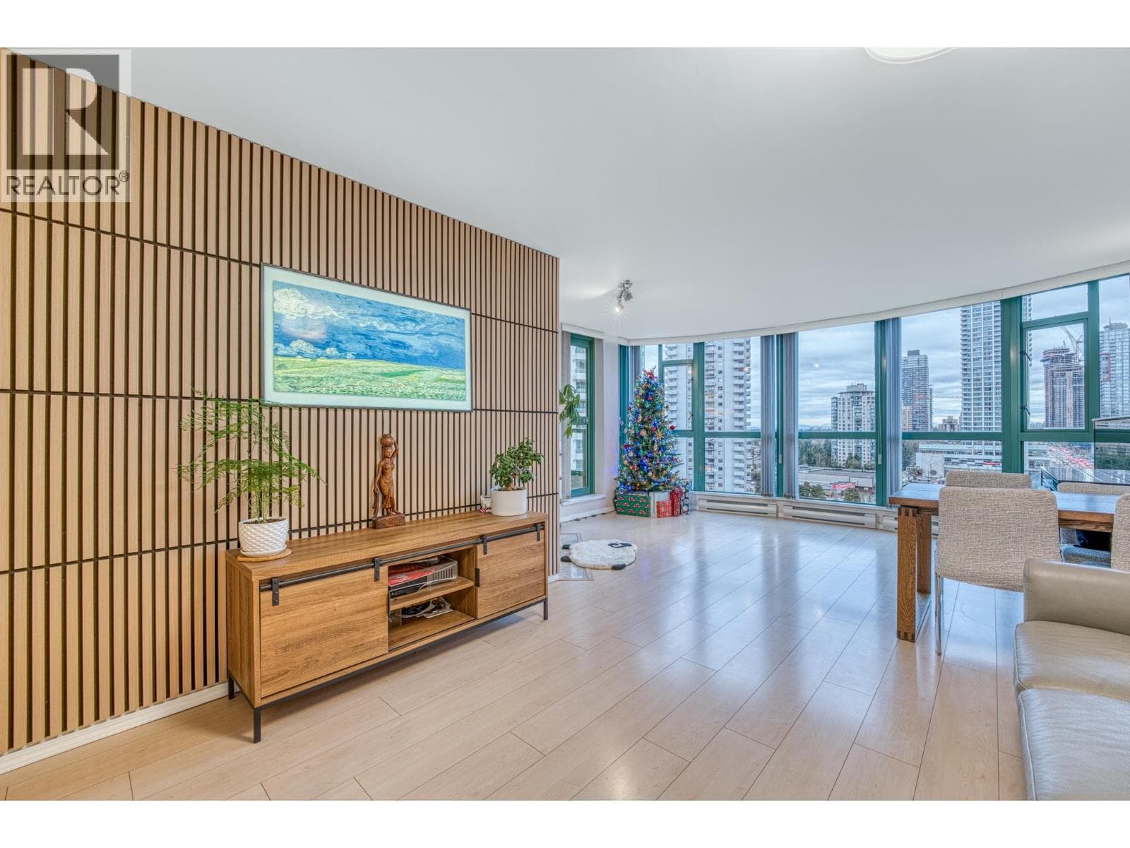 1102 5899 WILSON AVENUE