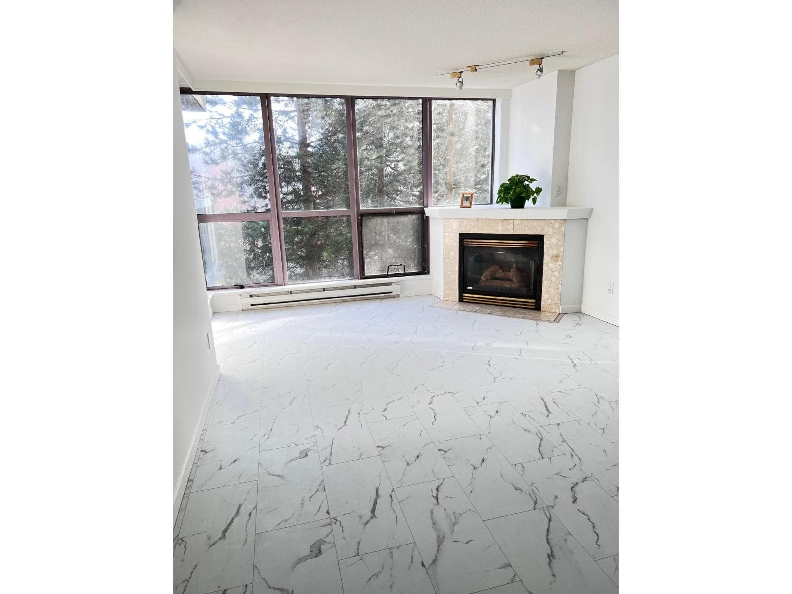 501 10899 UNIVERSITY DRIVE