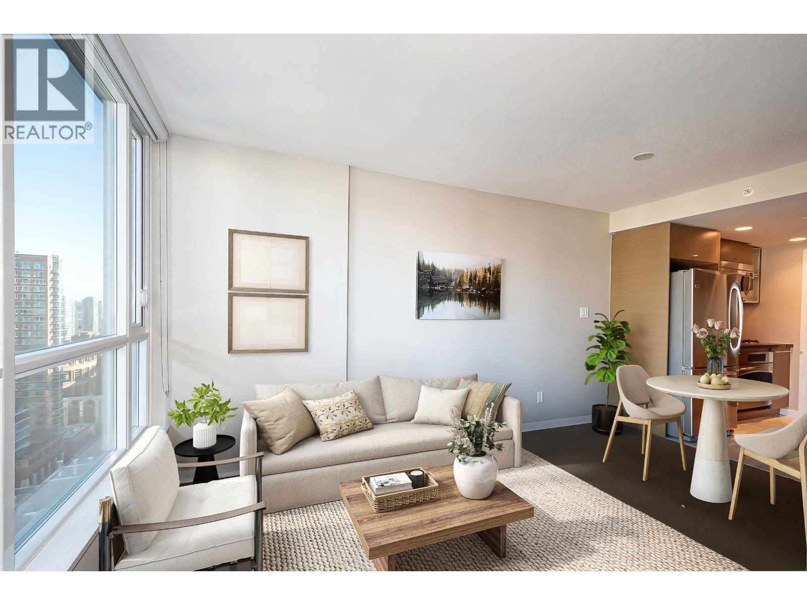 2102 833 SEYMOUR STREET