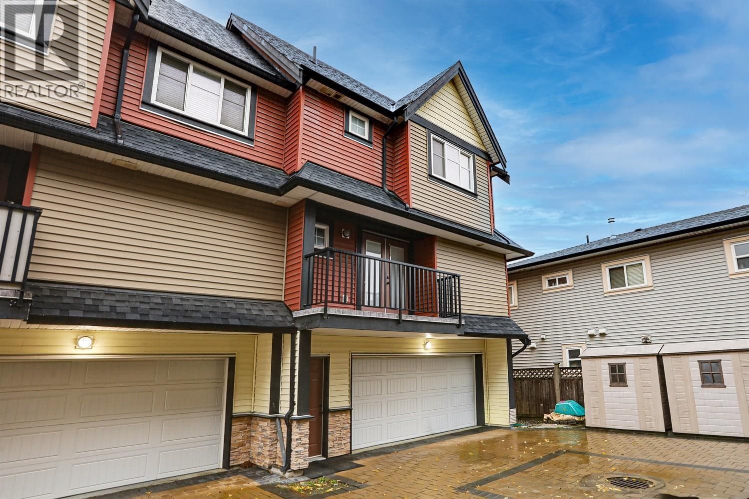 5 305 JARDINE STREET