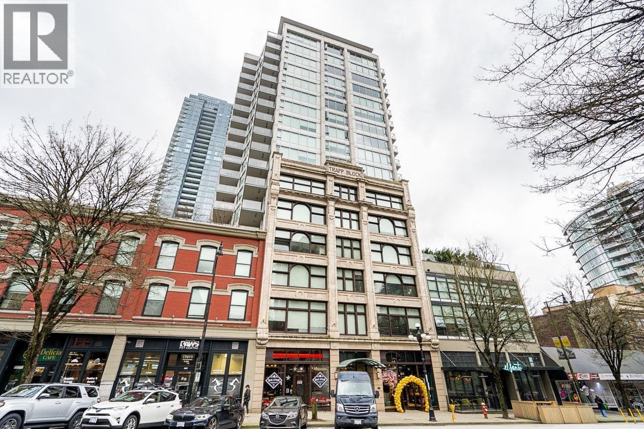 1104 668 COLUMBIA STREET