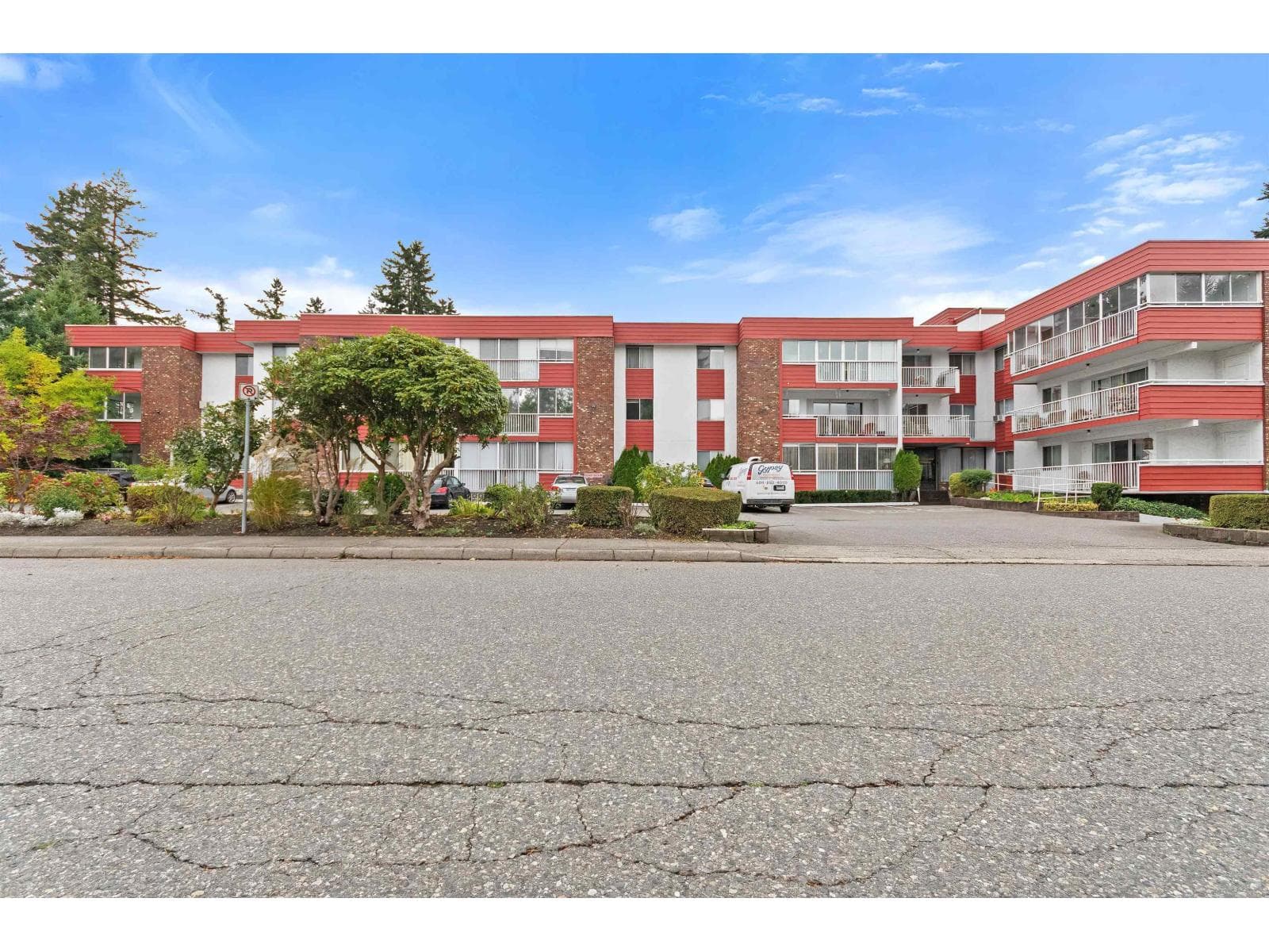 211 32025 TIMS AVENUE