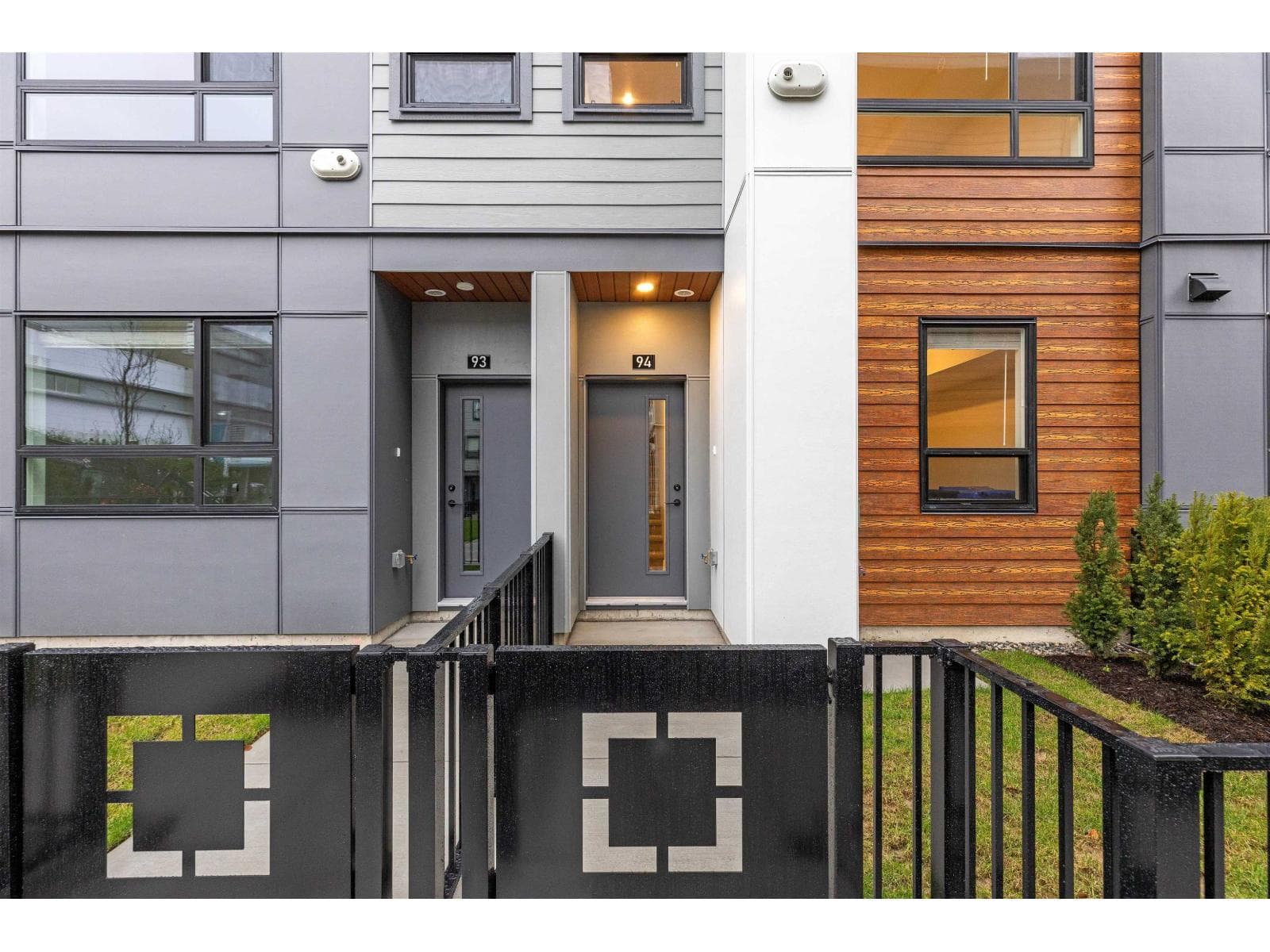 94 30530 CARDINAL AVENUE