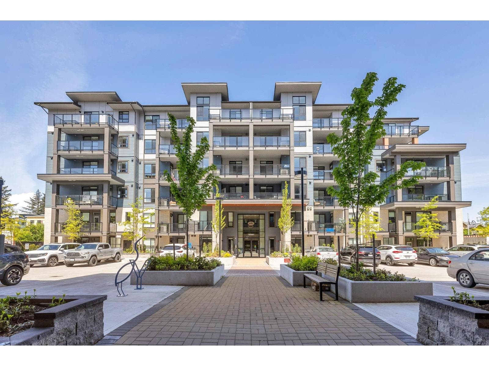 512 45497 CAMPUS DRIVE, Garrison Crossing